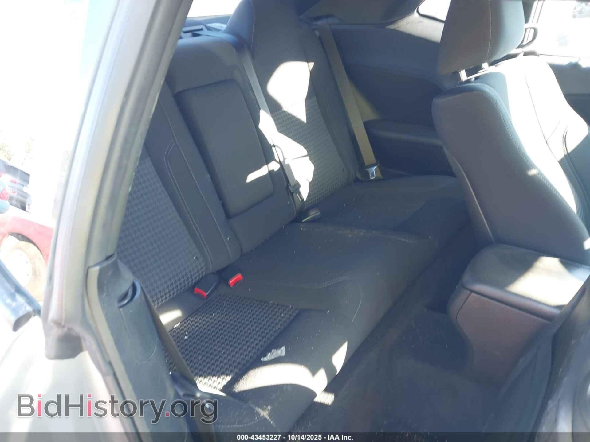 2017 DODGE CHALLENGER - VIN: 2C3CDZBT7HH508619 - Фото 8