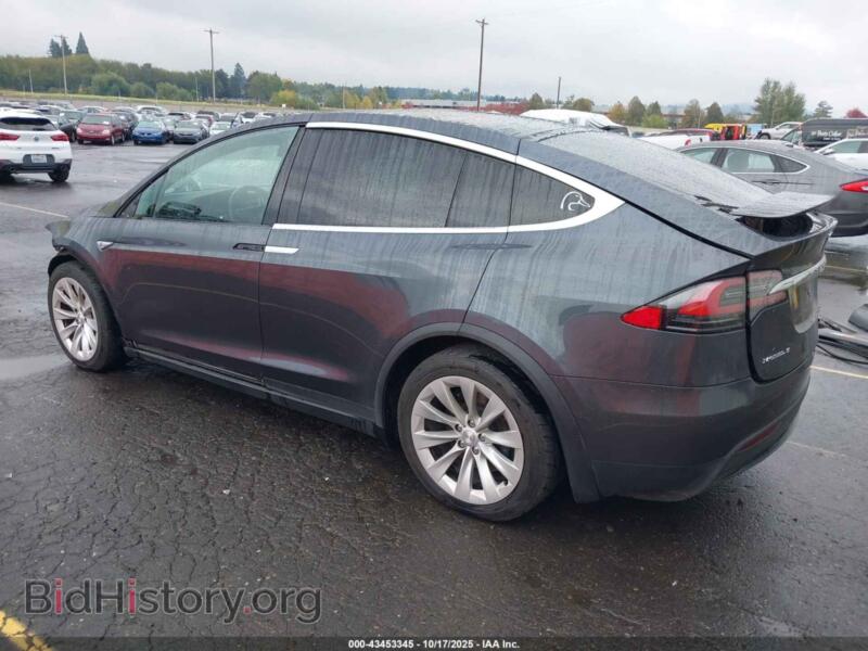 2016 Tesla MODEL X (VIN 5YJXCBE29GF019542) — photo 3 of 22