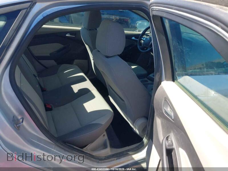 2014 Ford FOCUS (VIN 1FADP3F26EL407615) — фото 8 из 11