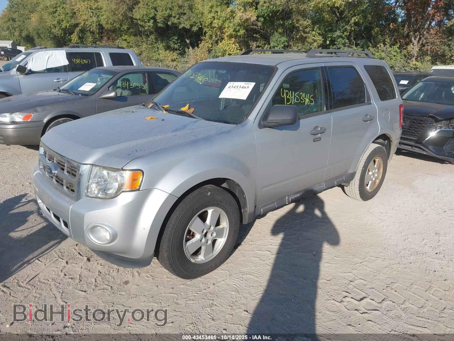 2011 FORD ESCAPE - VIN: 1FMCU9D76BKB34138 - Фото 2
