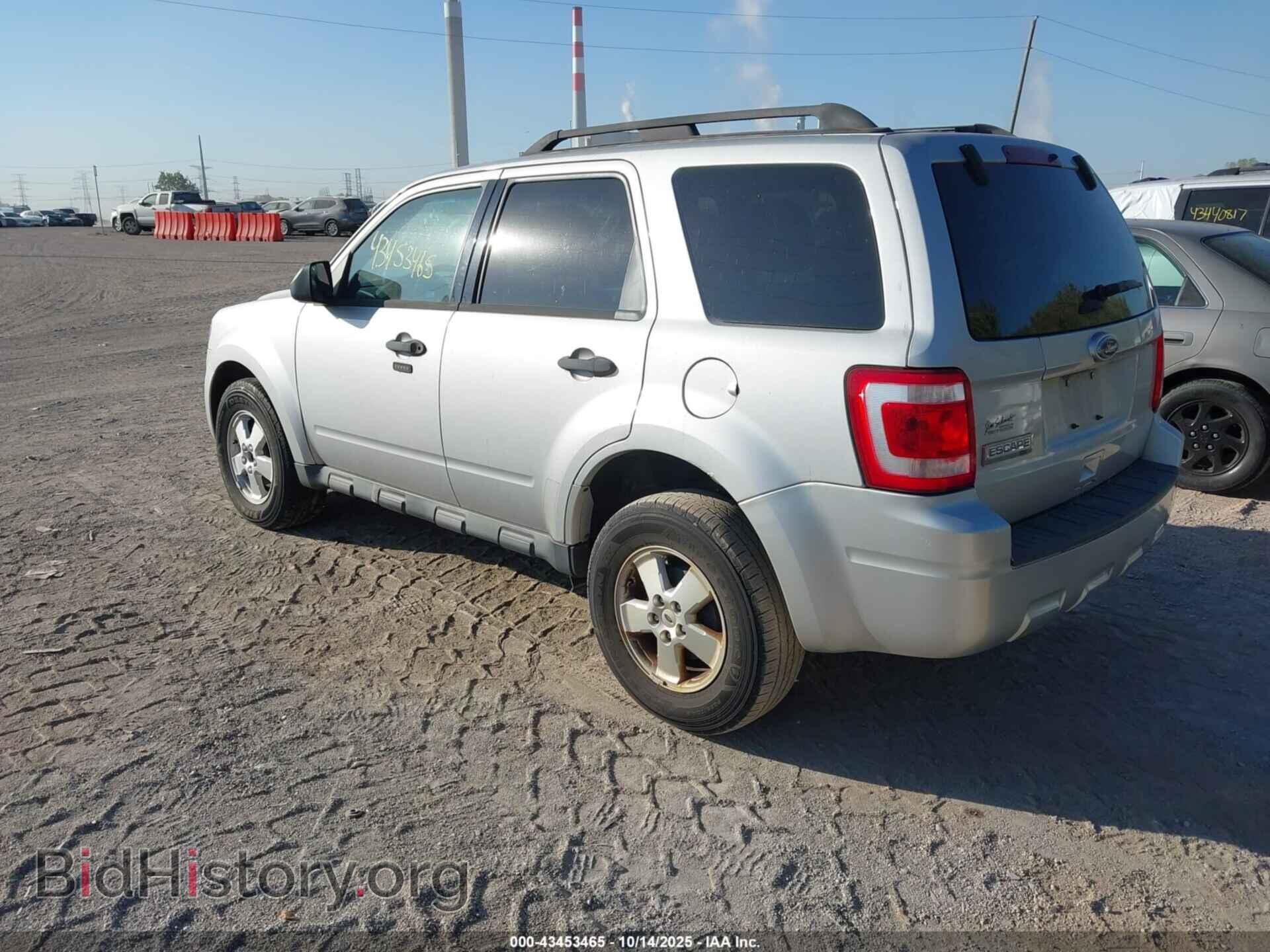 2011 FORD ESCAPE - VIN: 1FMCU9D76BKB34138 - Фото 3