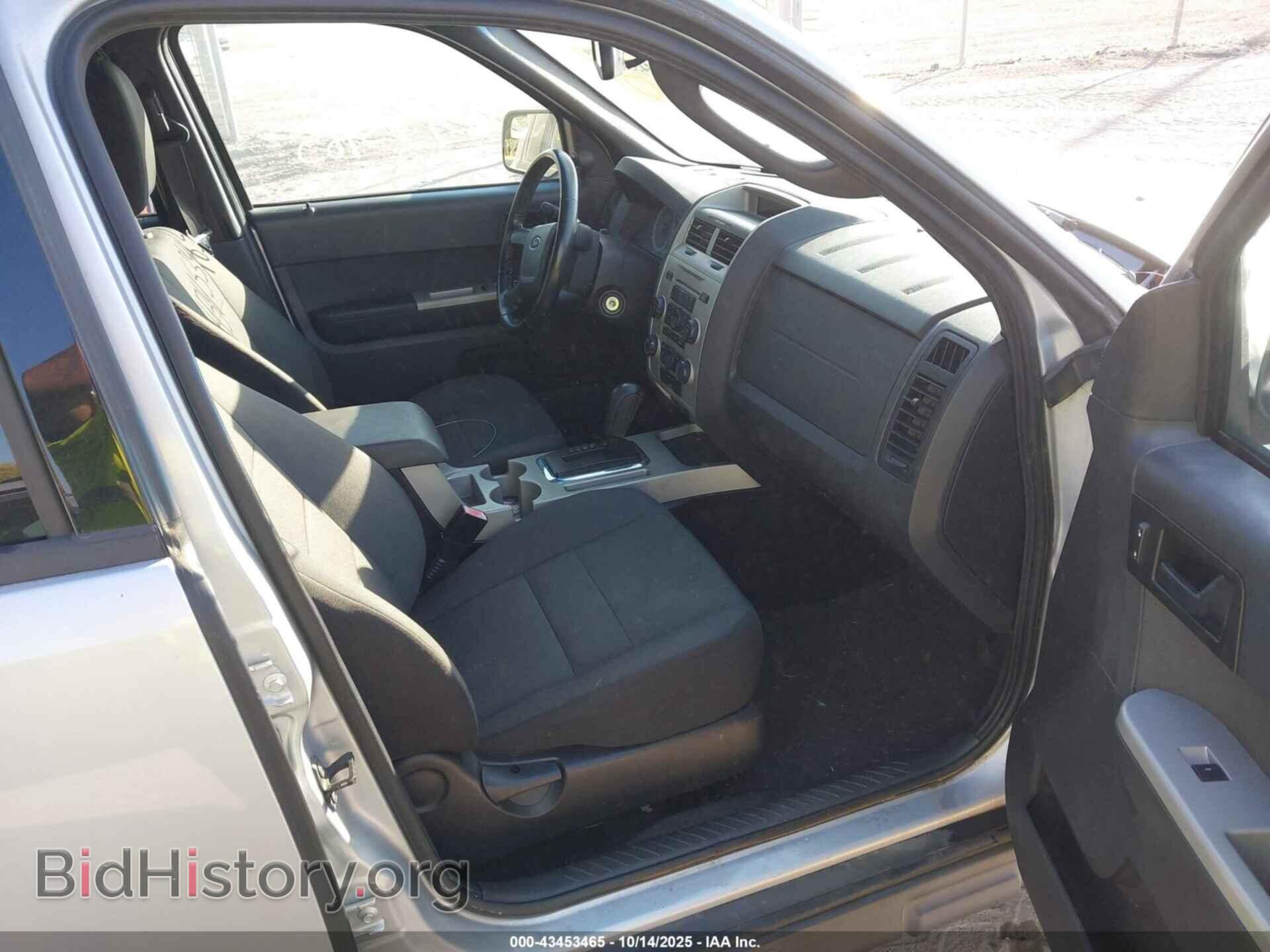 2011 FORD ESCAPE - VIN: 1FMCU9D76BKB34138 - Фото 5