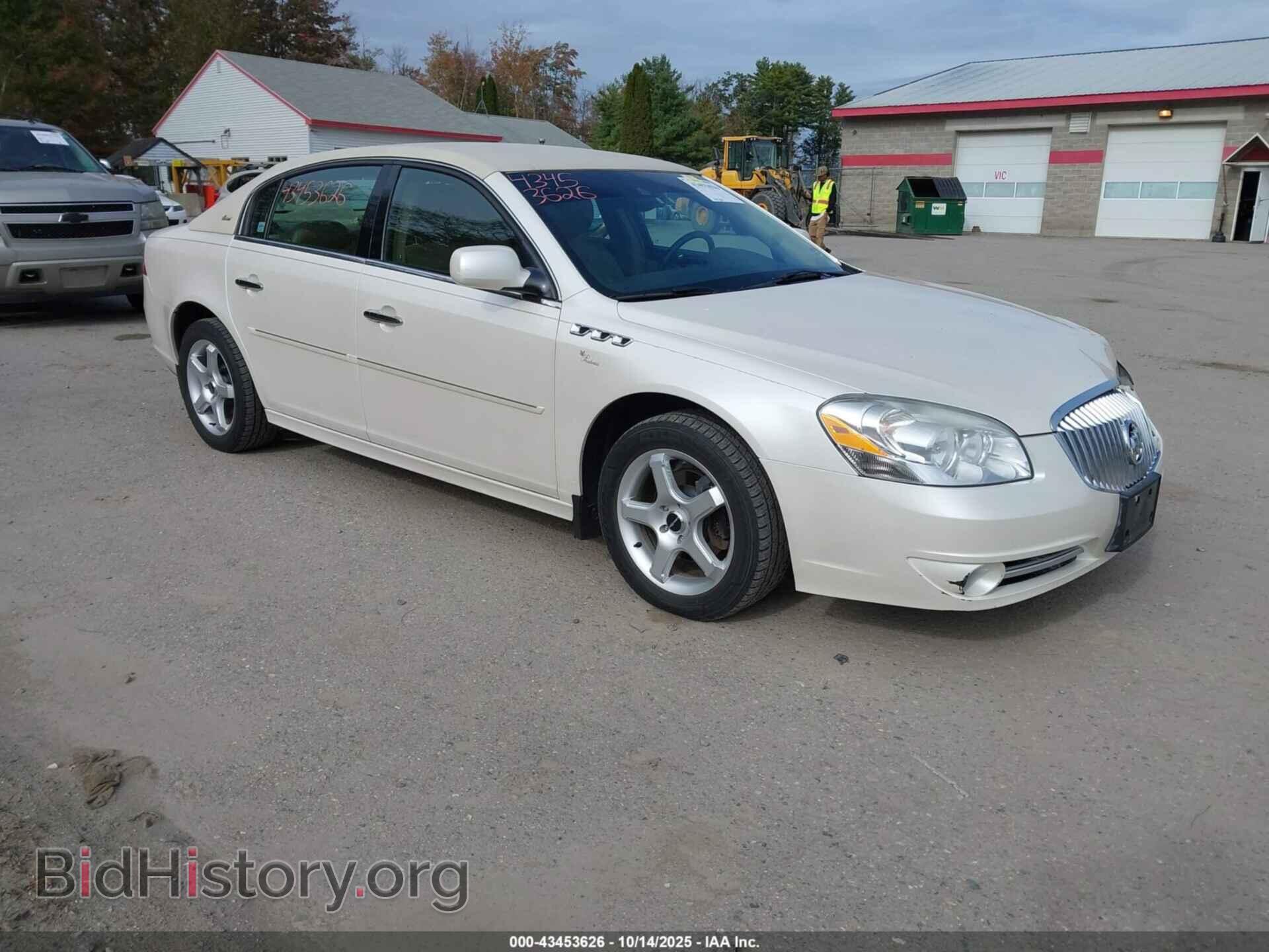 Photo 1G4HJ5EM4BU134588 - BUICK LUCERNE 2011