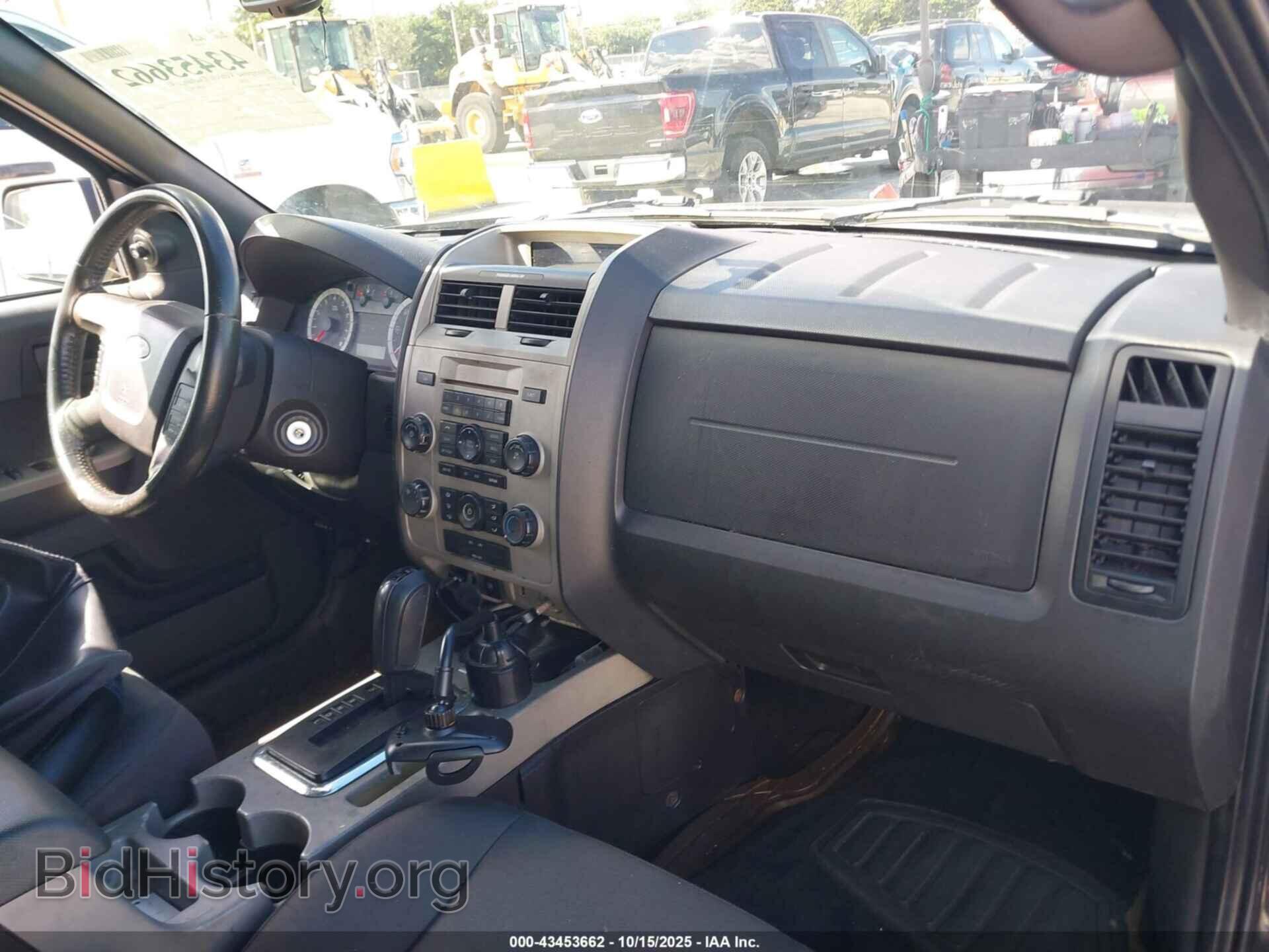 2011 FORD ESCAPE - VIN: 1FMCU9D70BKB32207 - Фото 5