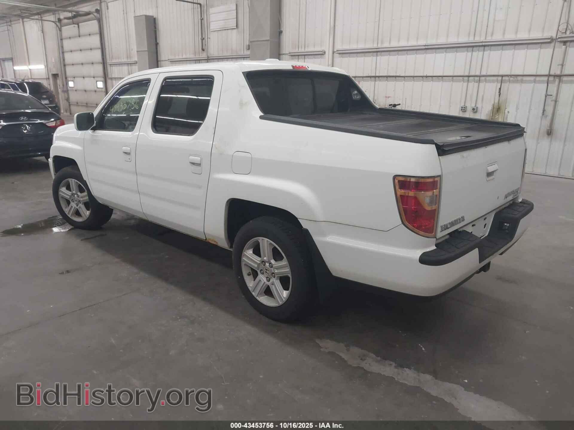 2011 HONDA RIDGELINE - VIN: 5FPYK1F5XBB454323 - Фото 3