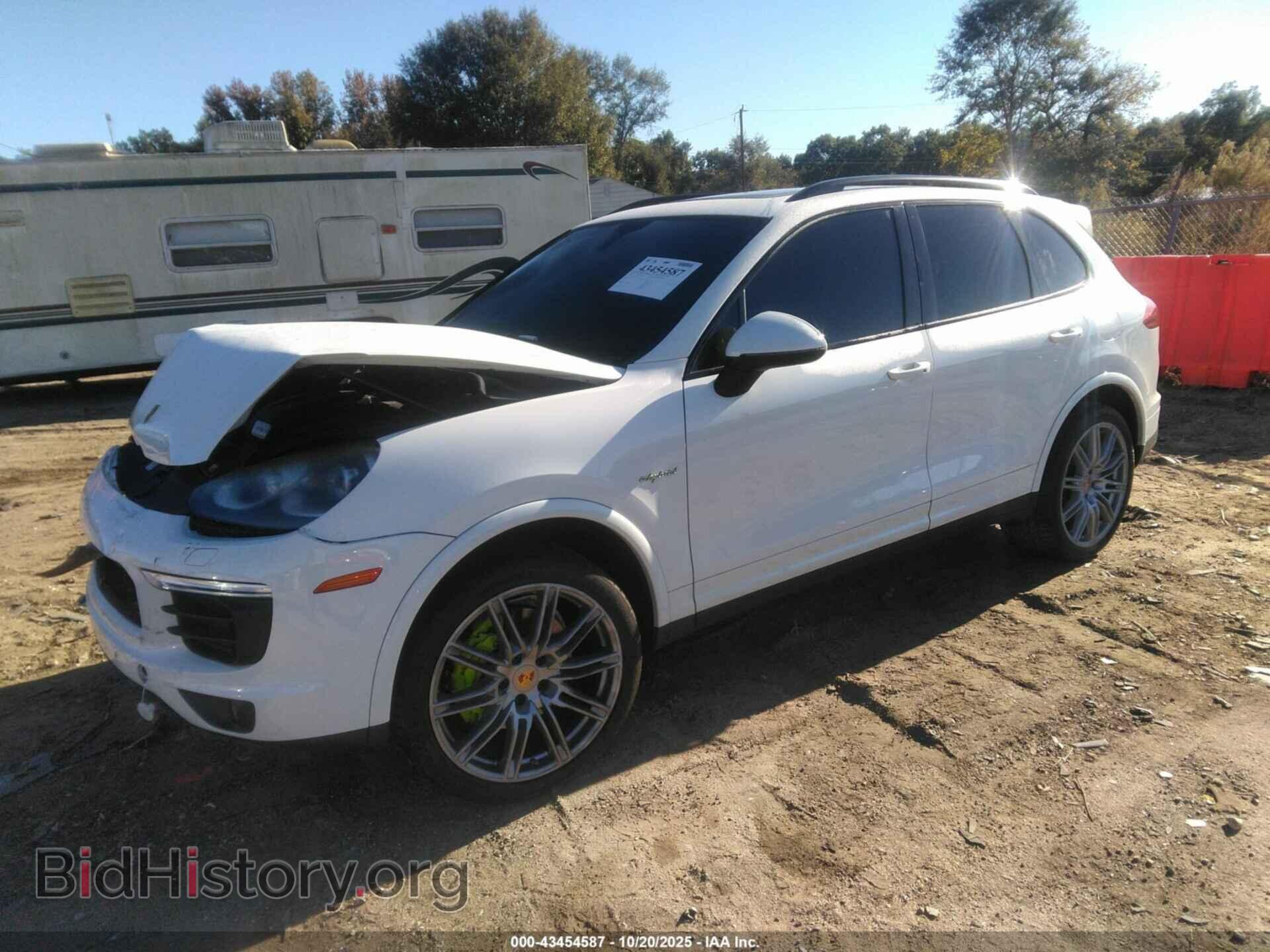 2017 PORSCHE CAYENNE E-HYBRID - VIN: WP1AE2A29HLA75595 - Фото 2