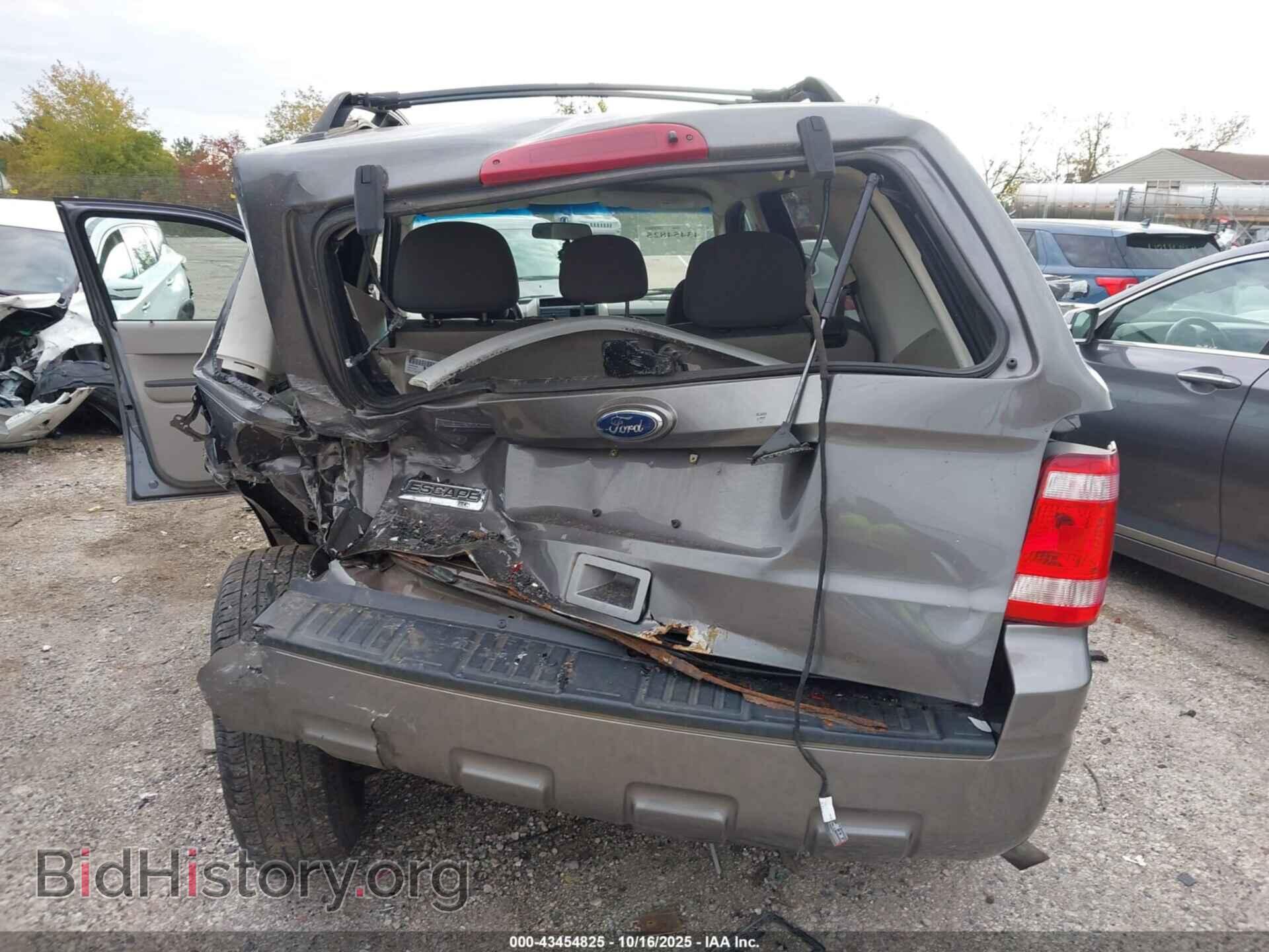 2010 FORD ESCAPE - VIN: 1FMCU0C75AKB76361 - Фото 6