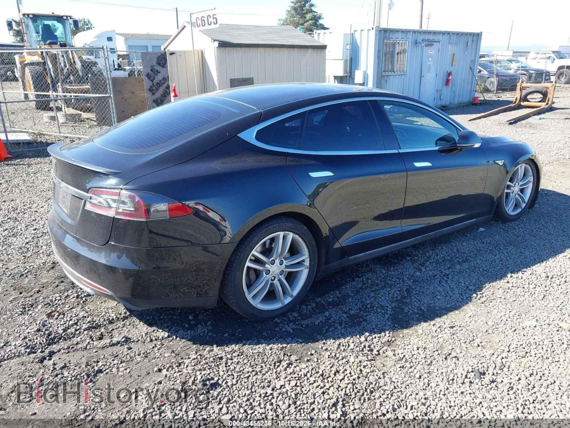 2015 TESLA MODEL S - VIN: 5YJSA1S25FF098009 - Photo 4