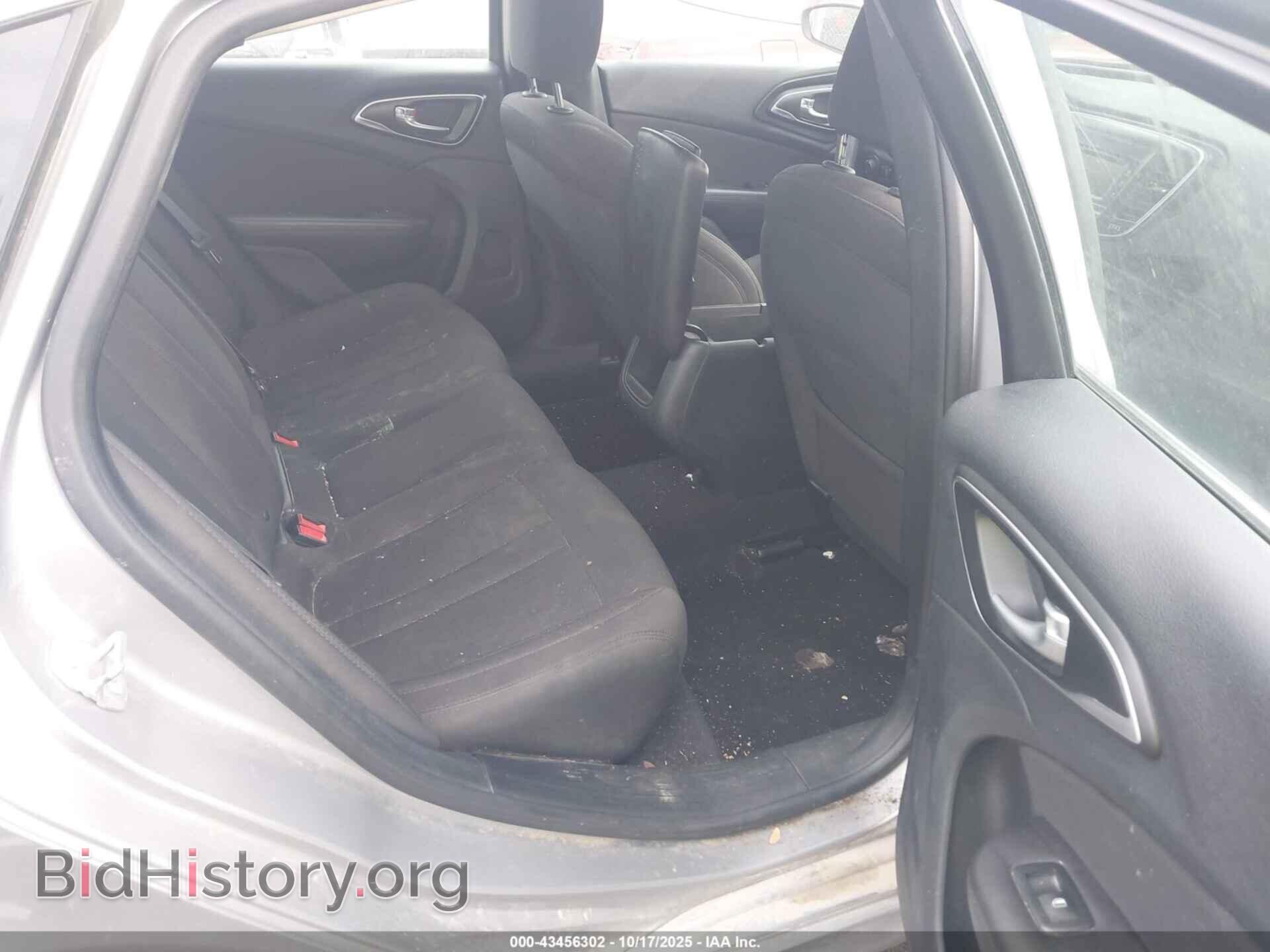 2015 CHRYSLER 200 - VIN: 1C3CCCABXFN758059 - Фото 8
