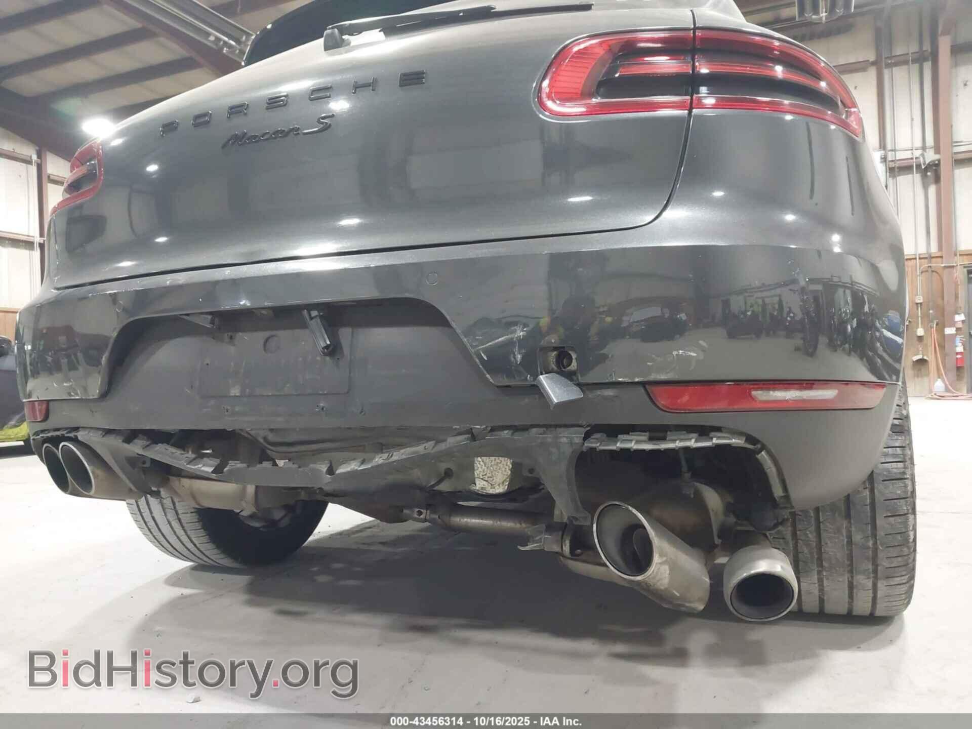 2017 PORSCHE MACAN - VIN: WP1AB2A56HLB15943 - Photo 6