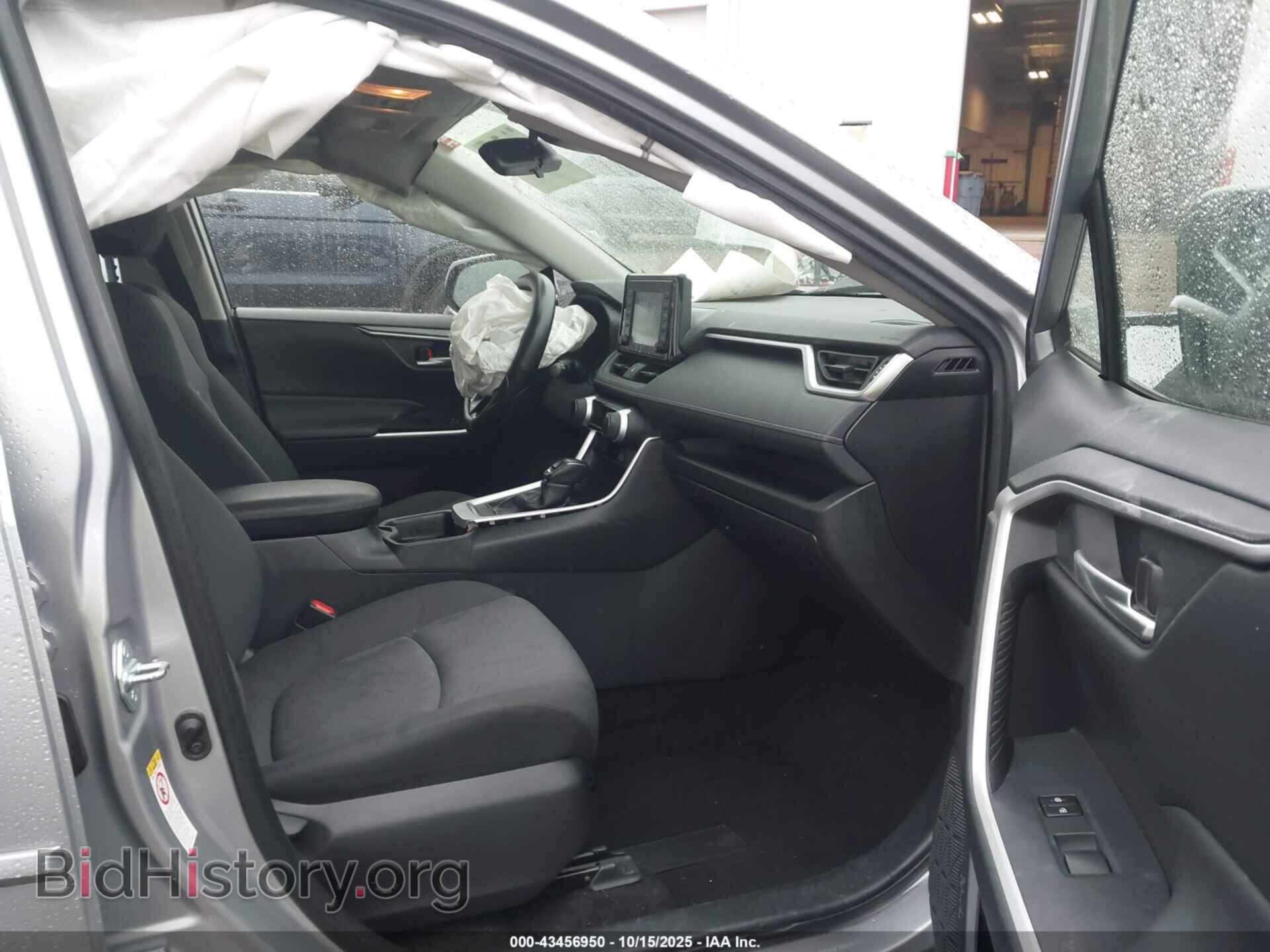 2019 TOYOTA RAV4 - VIN: JTMP1RFV4KD511774 - Фото 5