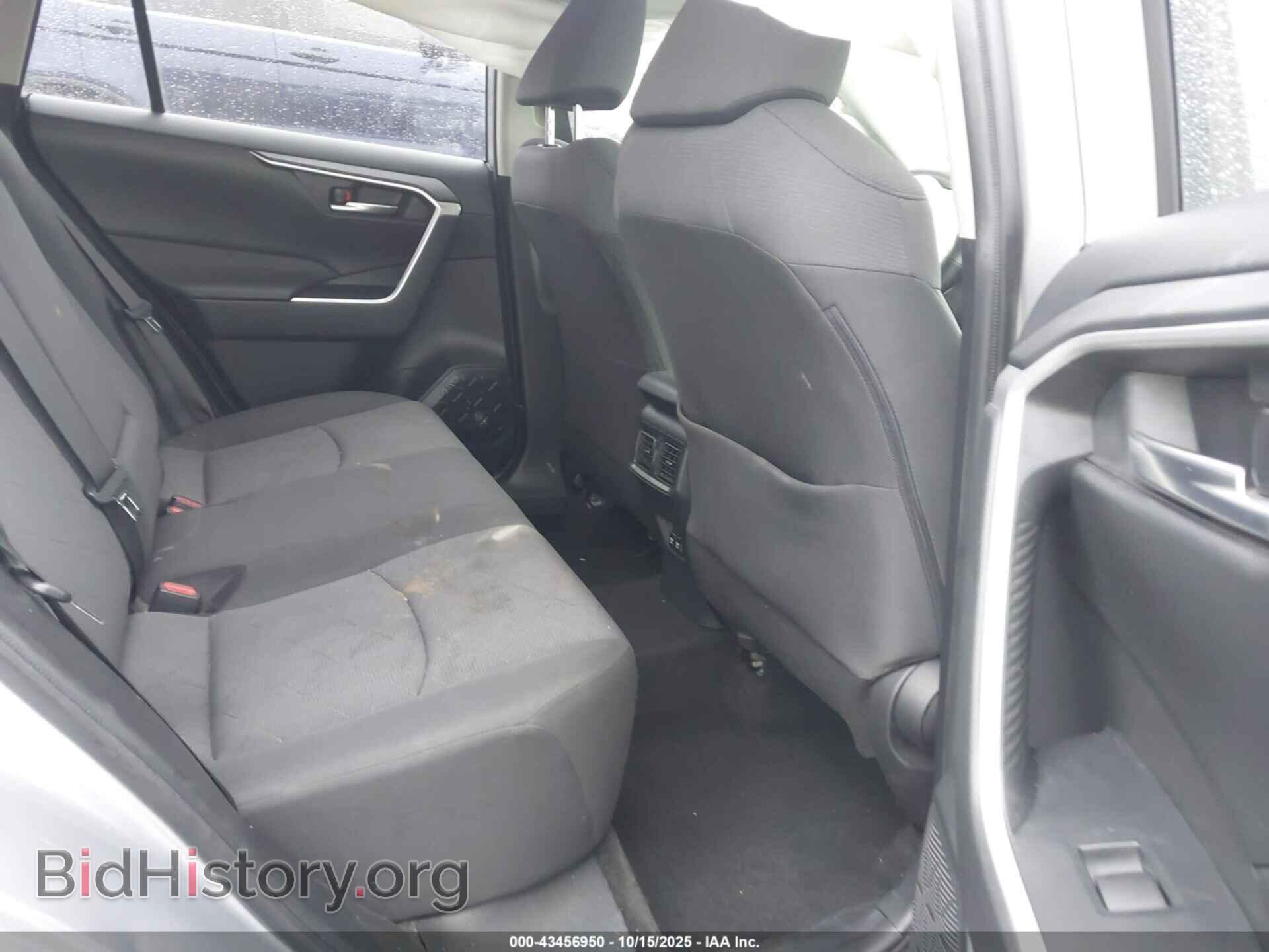 2019 TOYOTA RAV4 - VIN: JTMP1RFV4KD511774 - Фото 8