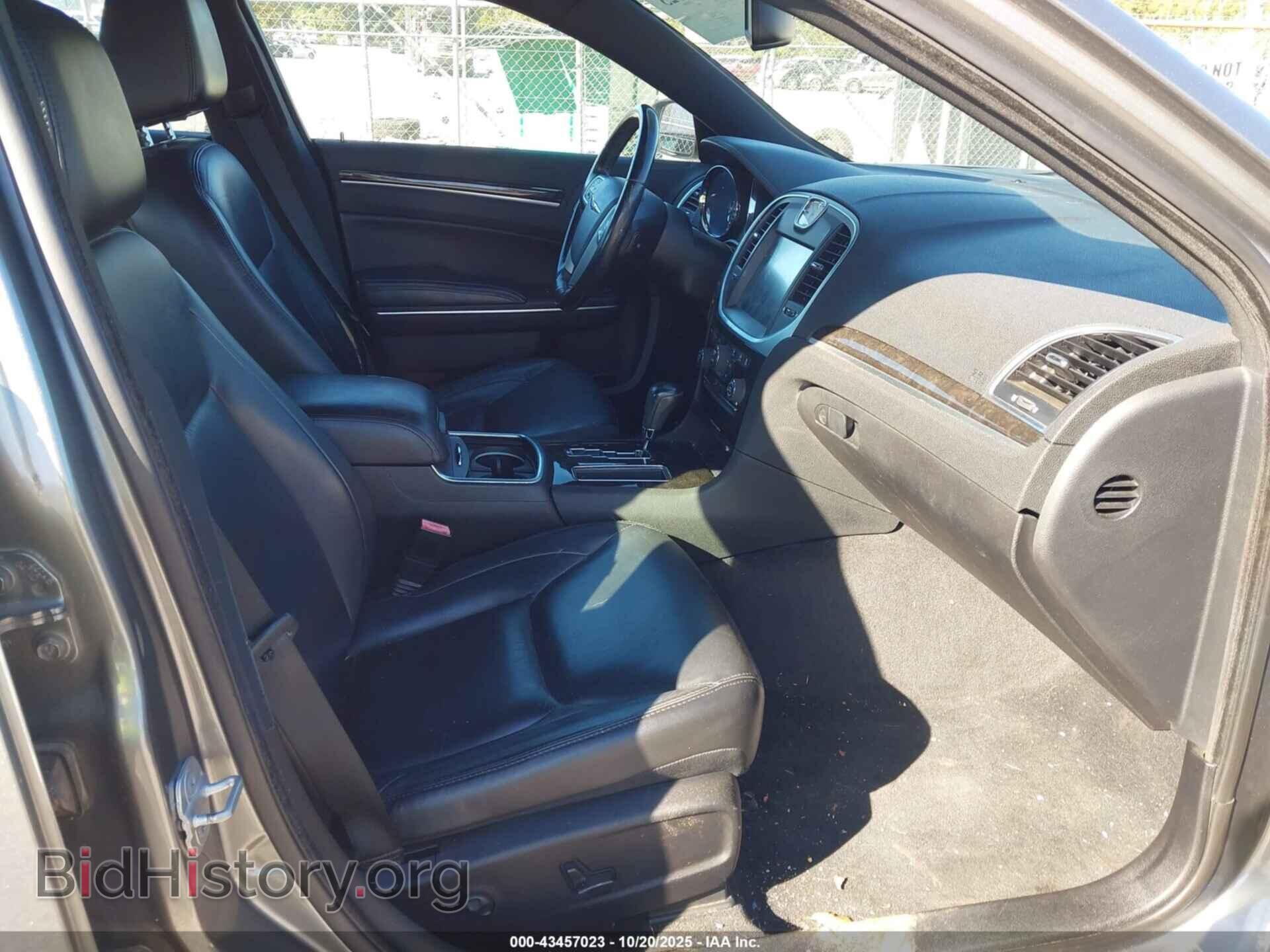 2011 CHRYSLER 300 - VIN: 2C3CA5CG7BH538438 - Photo 5