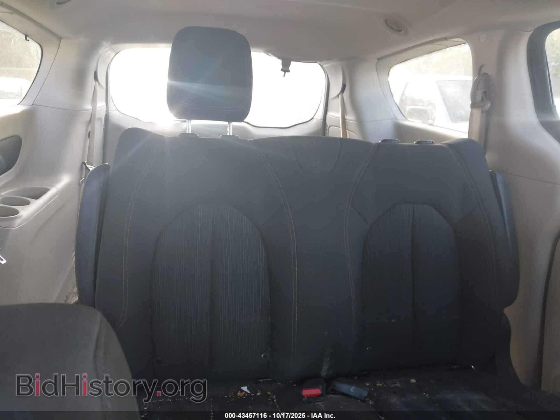 2019 CHRYSLER PACIFICA - VIN: 2C4RC1AG6KR567743 - Фото 8
