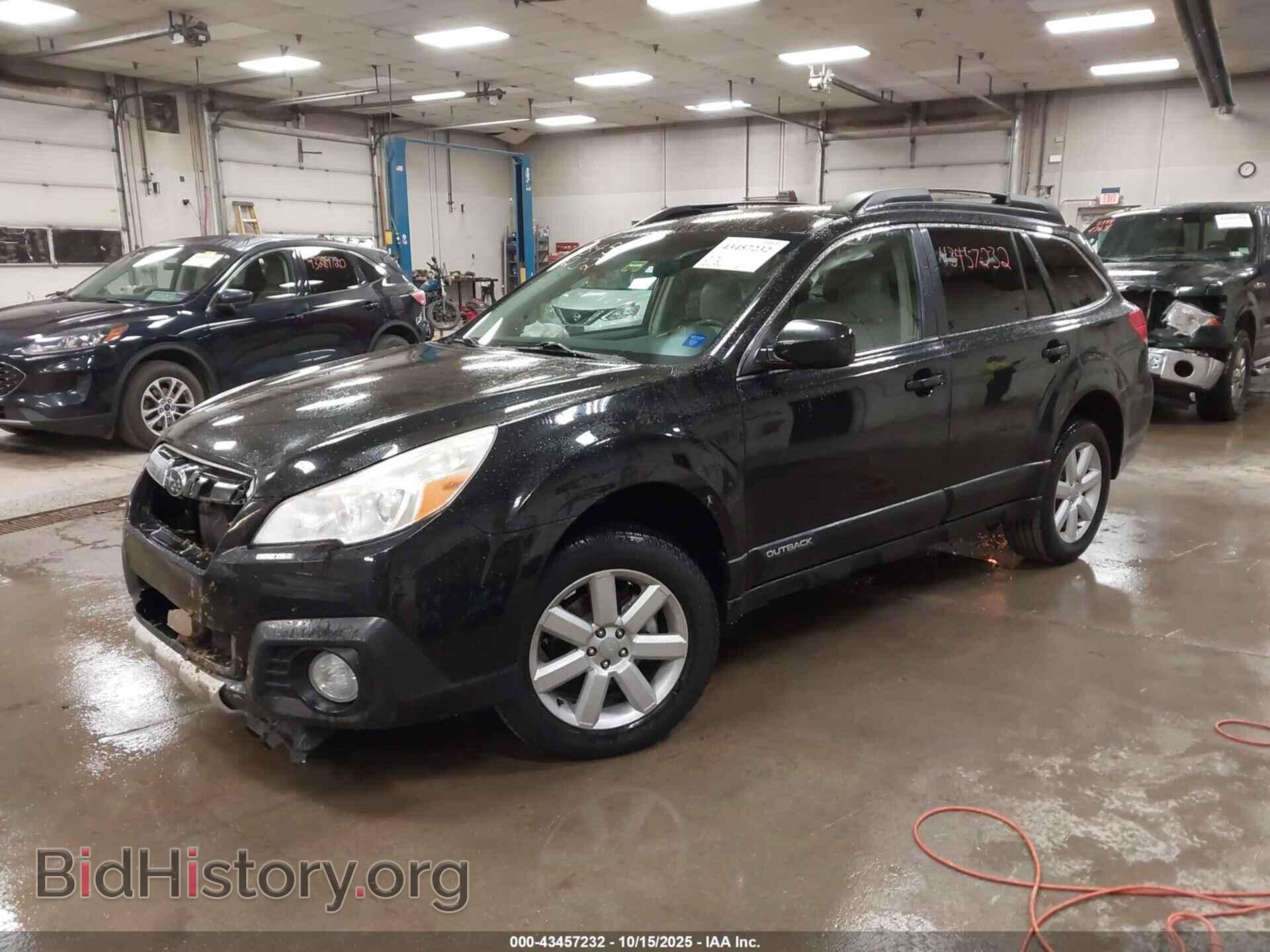 2014 SUBARU OUTBACK - VIN: 4S4BRBKC8E3255224 - Фото 2