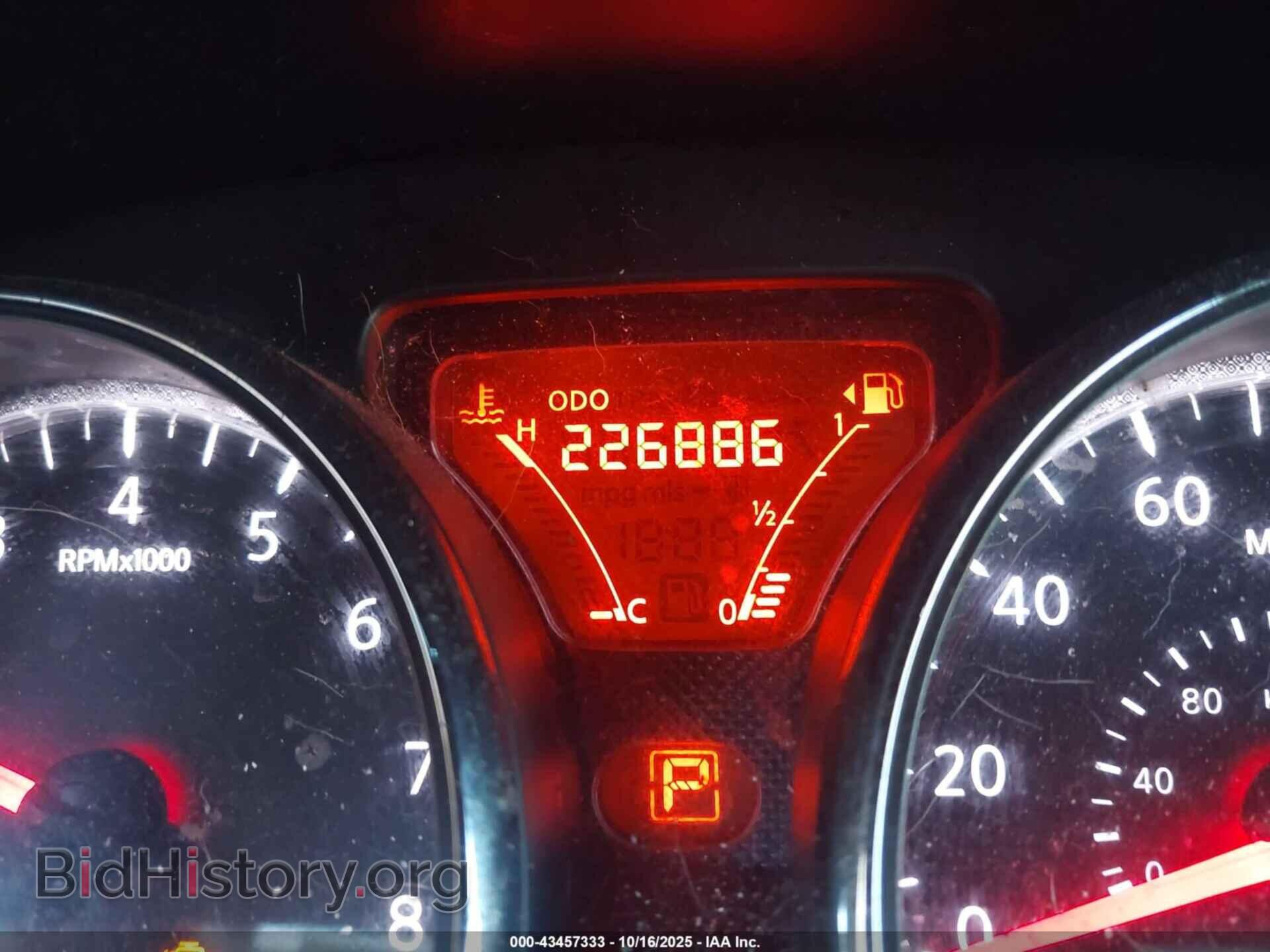 2014 NISSAN VERSA NOTE - VIN: 3N1CE2CPXEL410109 - Фото 7