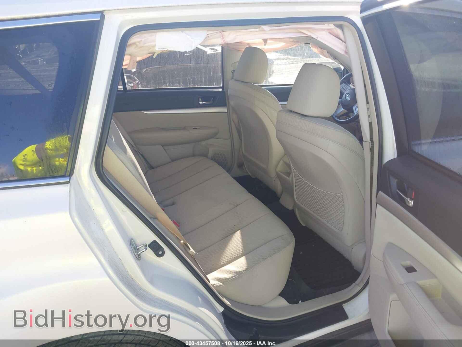 2011 SUBARU OUTBACK - VIN: 4S4BRBCC7B3365658 - Фото 8