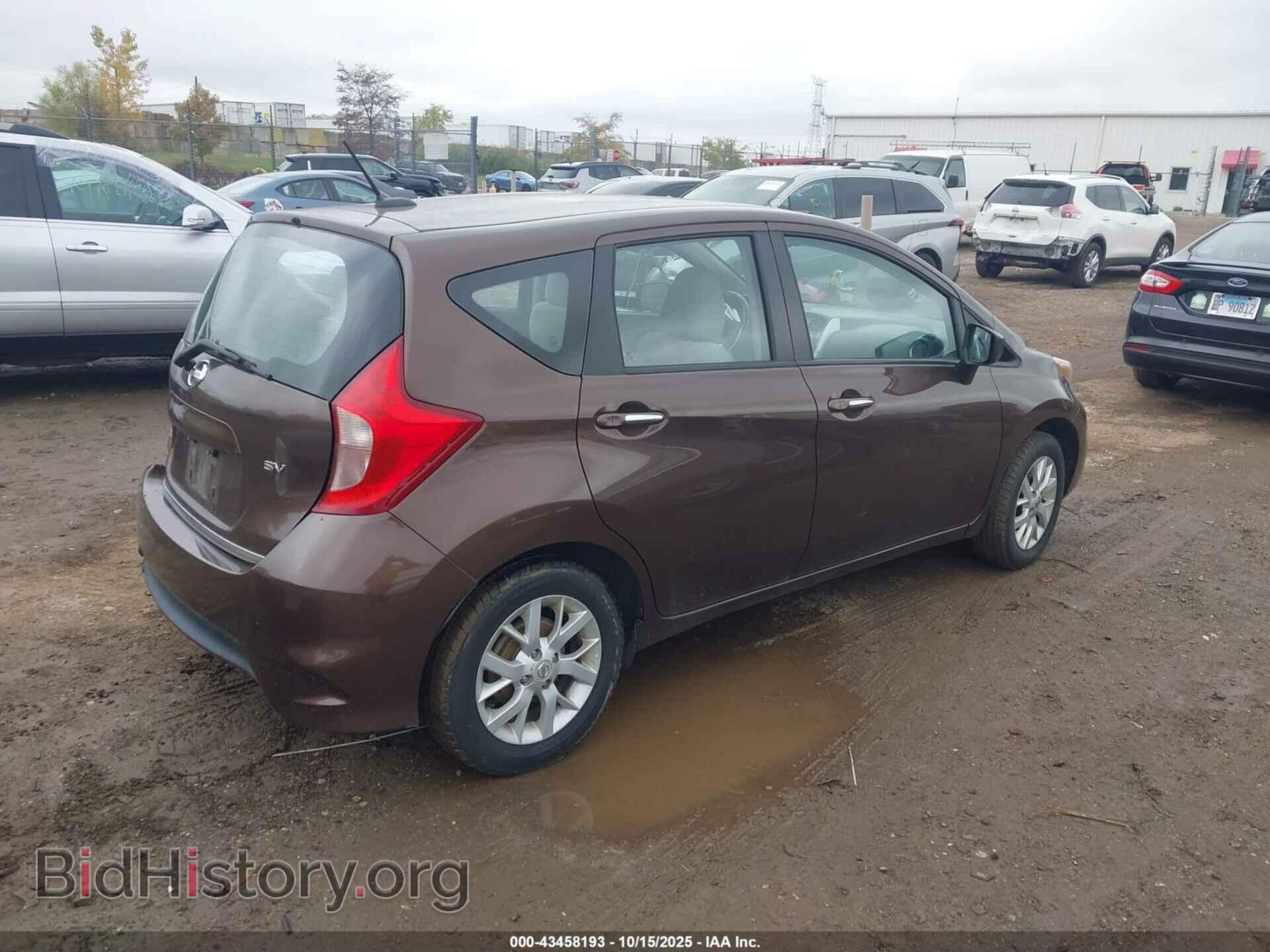 2017 NISSAN VERSA NOTE - VIN: 3N1CE2CP3HL352350 - Photo 4