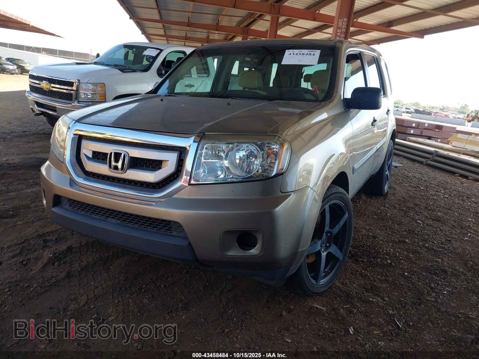 2011 HONDA PILOT - VIN: 5FNYF4H20BB027587 - Фото 2