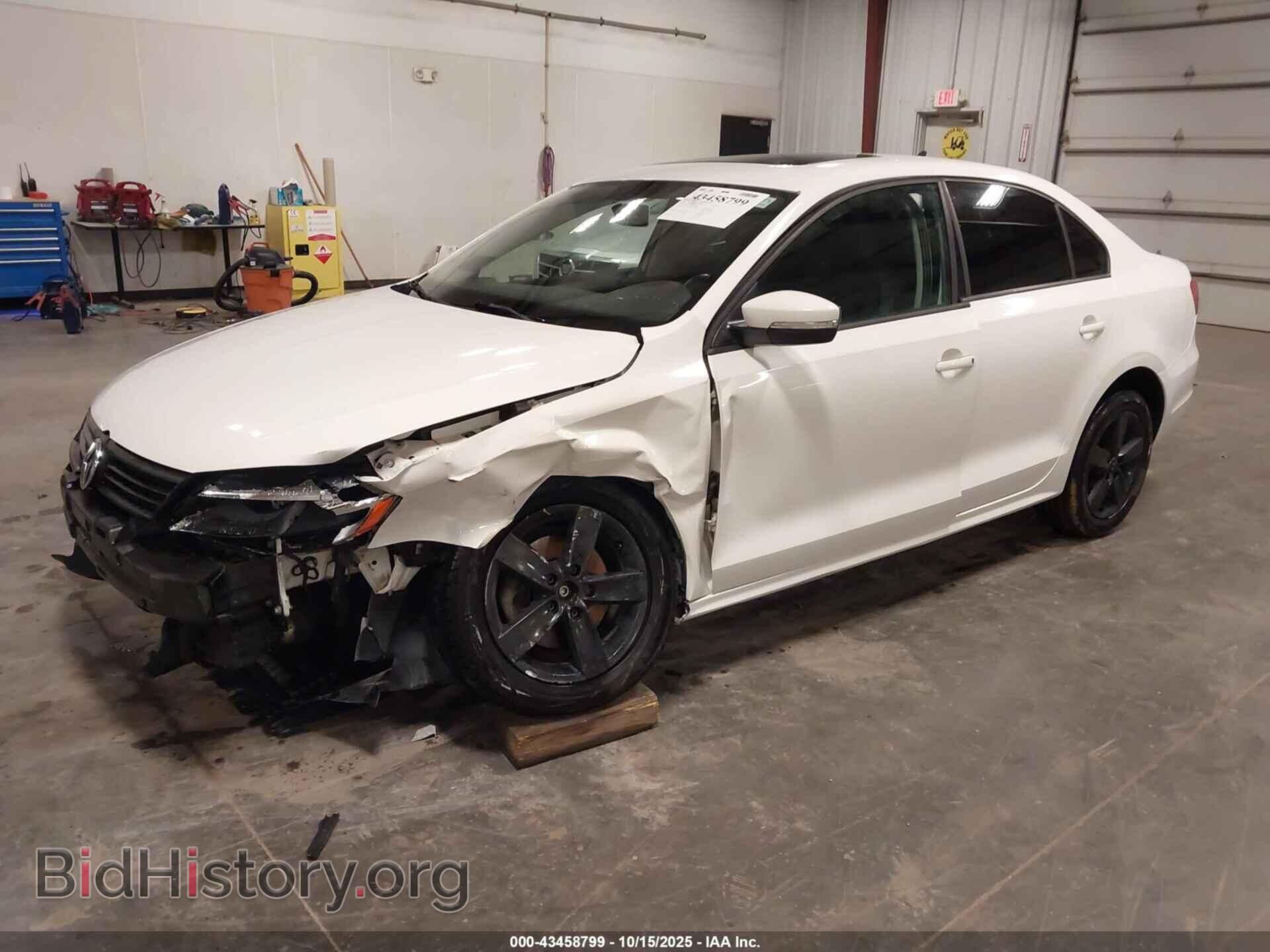 2012 VOLKSWAGEN JETTA - VIN: 3VWLL7AJ0CM327565 - Фото 2