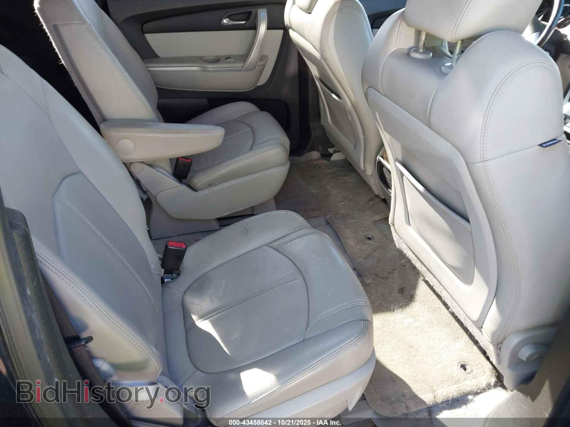 2011 GMC ACADIA - VIN: 1GKKVRED8BJ391717 - Фото 8