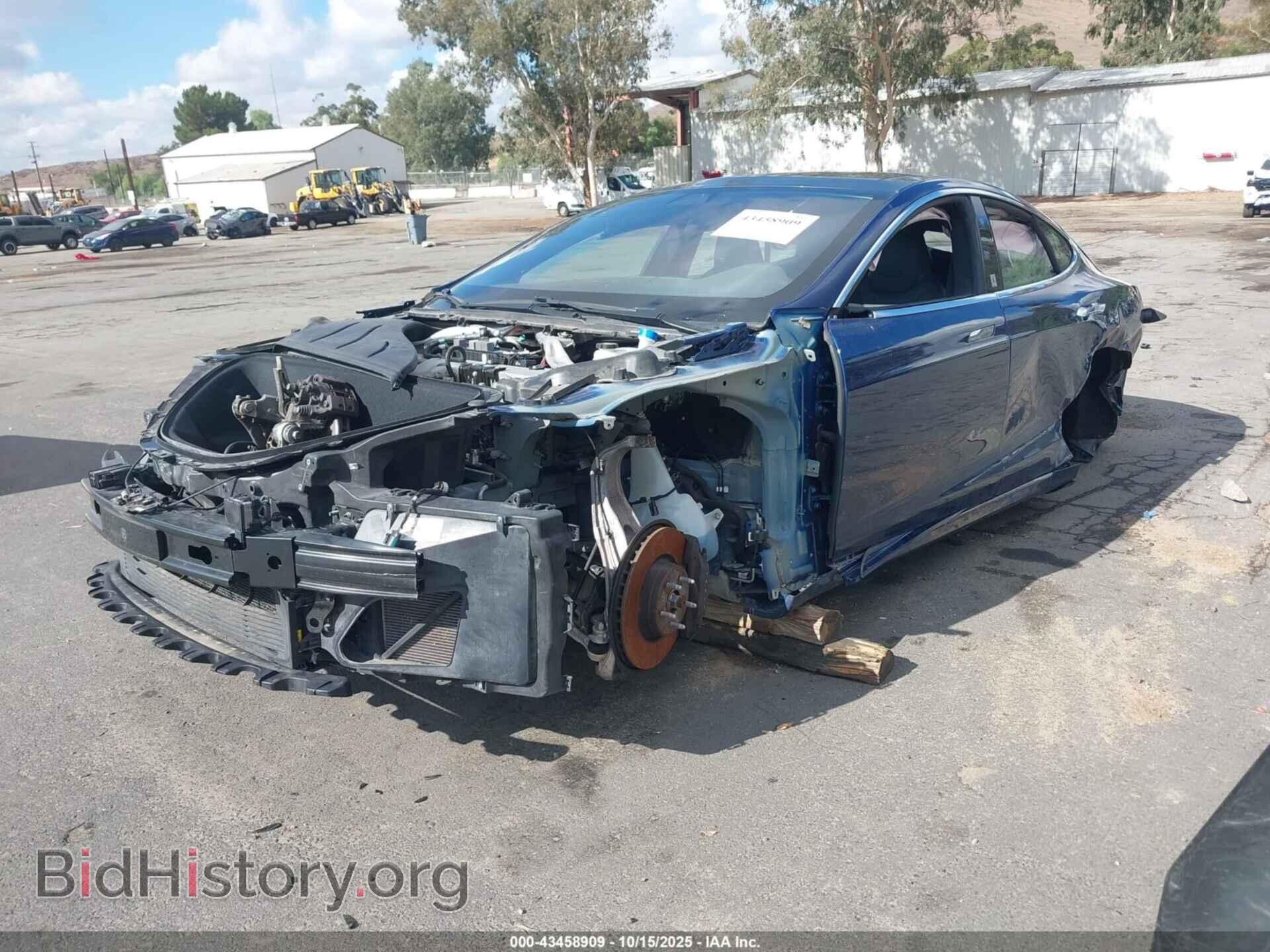 2016 TESLA MODEL S - VIN: 5YJSA1E22GF168871 - Фото 2