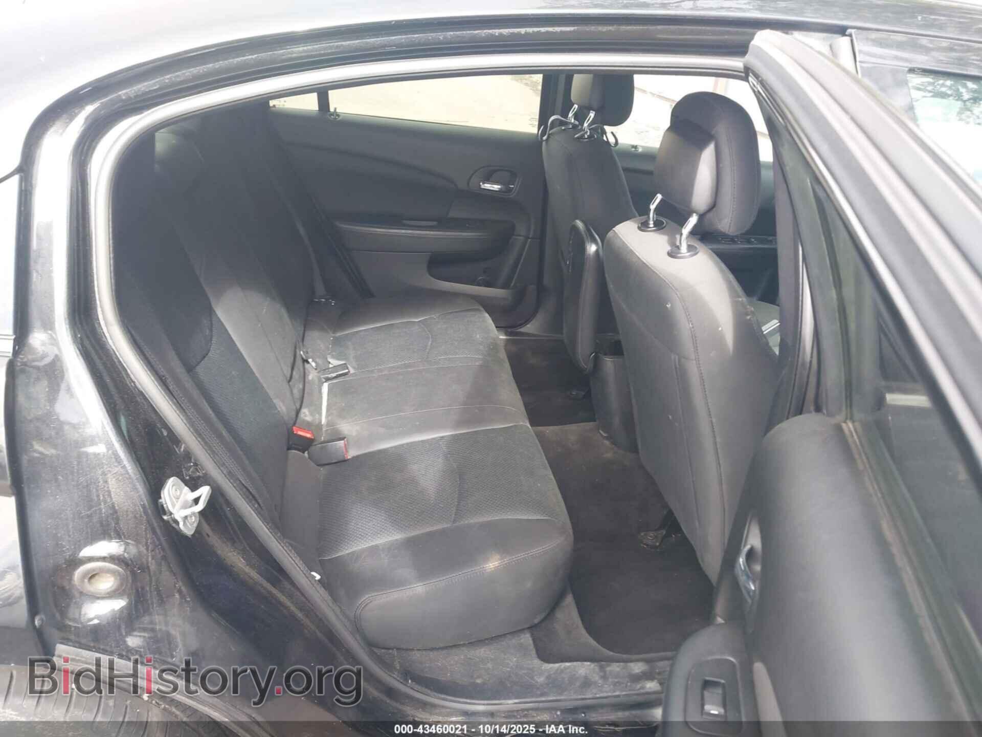 2011 CHRYSLER 200 - VIN: 1C3BC1FB8BN542889 - Фото 8