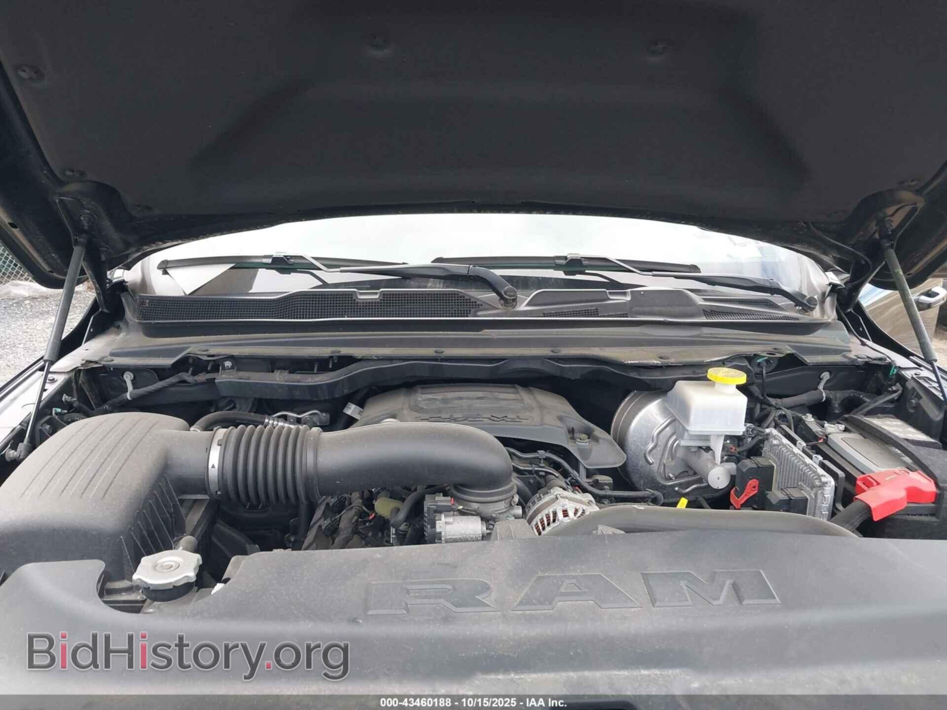 2021 RAM 1500 - VIN: 1C6SRFFT8MN728152 - Фото 10