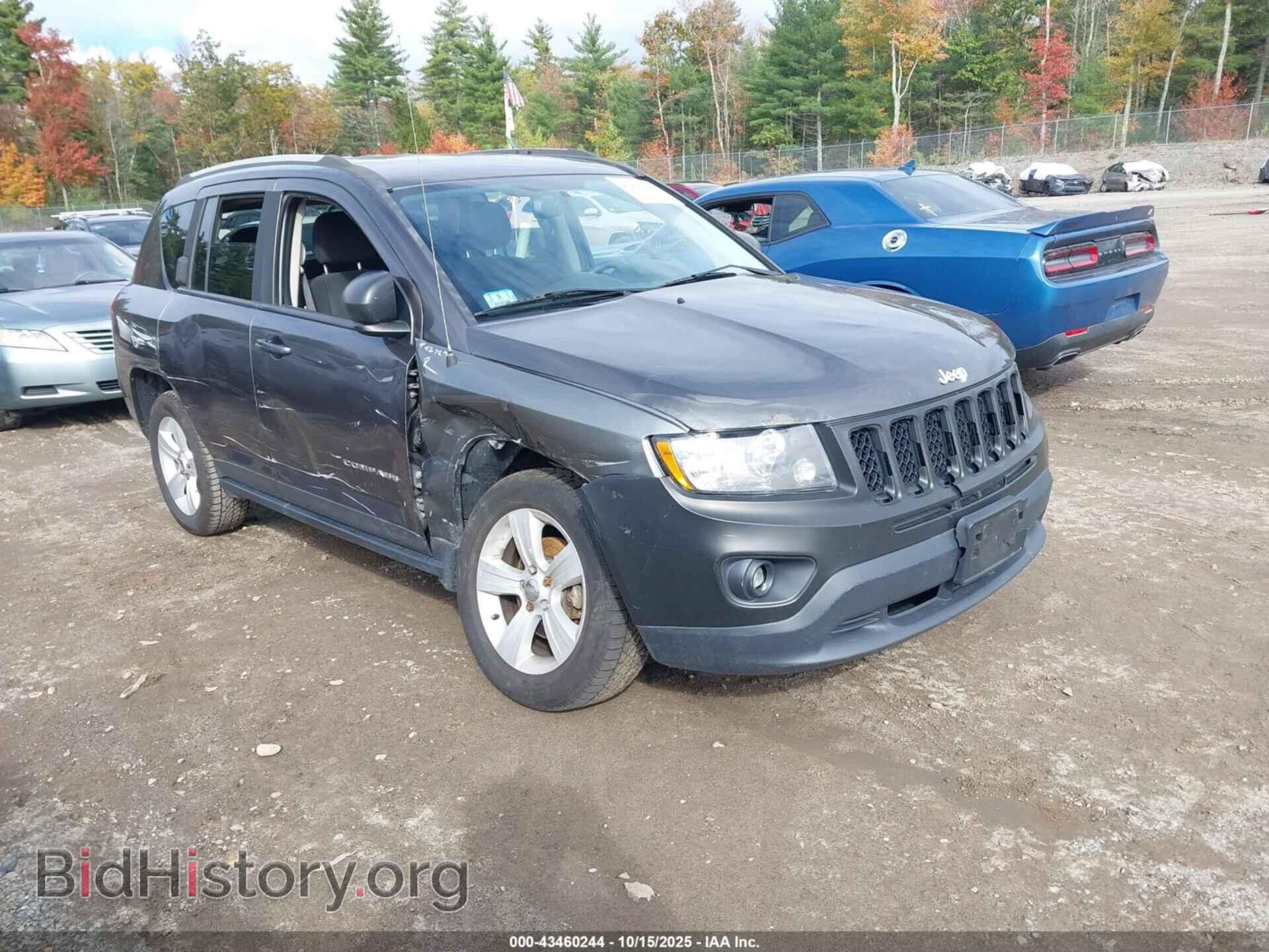 Photo 1C4NJDBB7HD105745 - JEEP COMPASS 2017