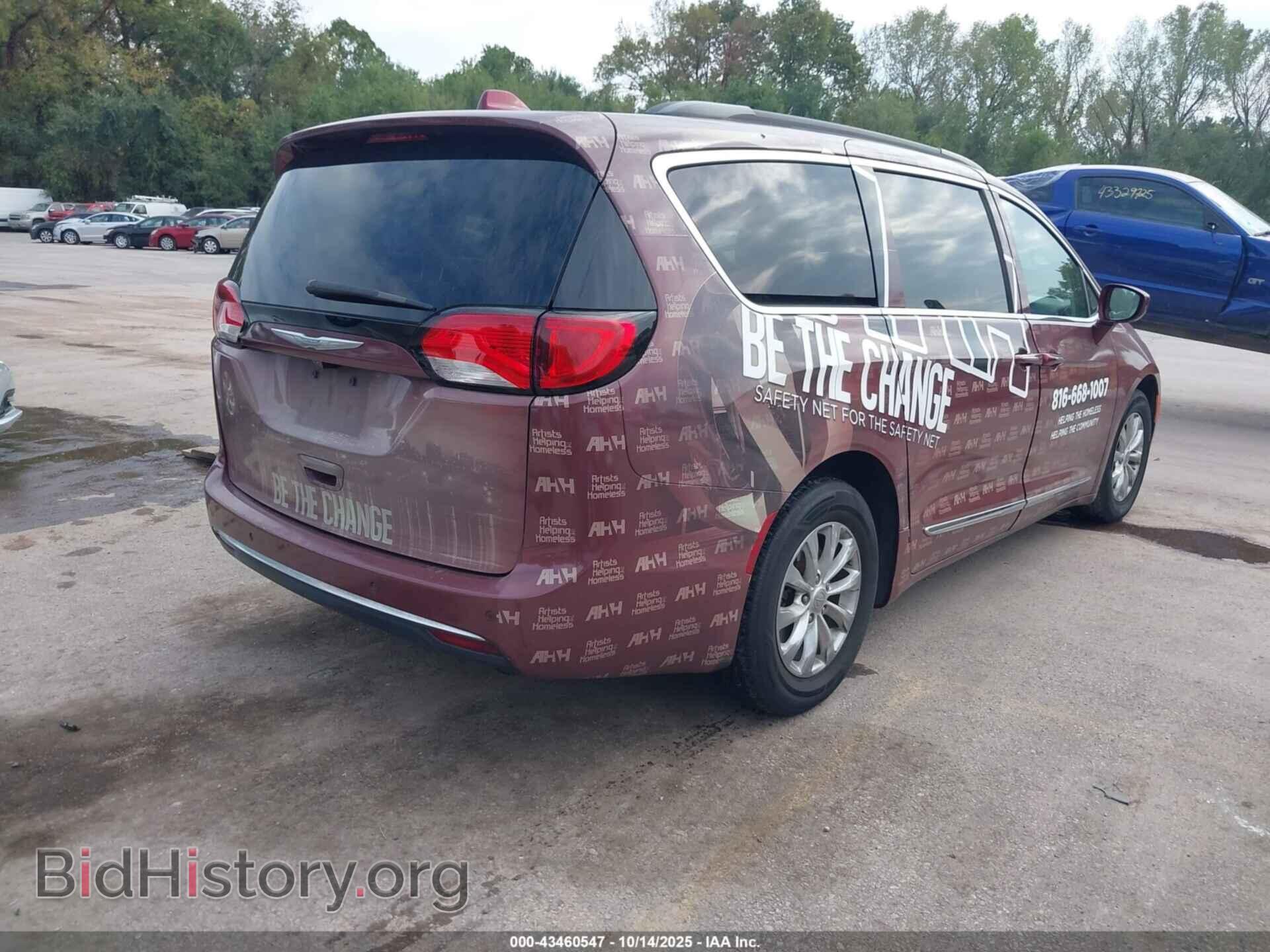 2017 CHRYSLER PACIFICA - VIN: 2C4RC1BG0HR720642 - Фото 4