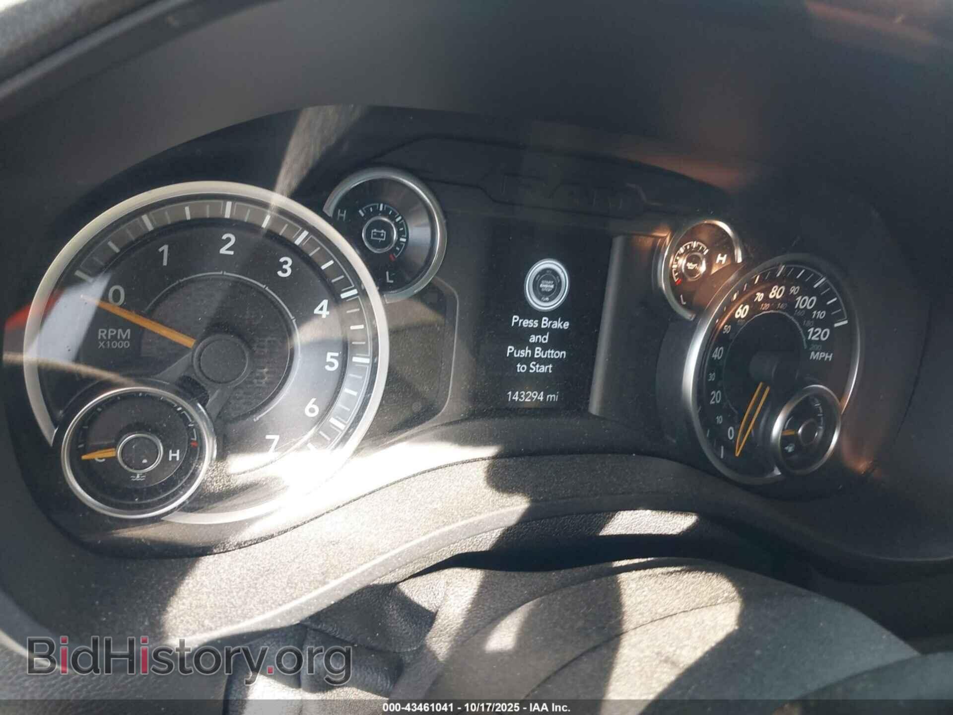 2019 RAM 1500 - VIN: 1C6SRFCTXKN601842 - Фото 7