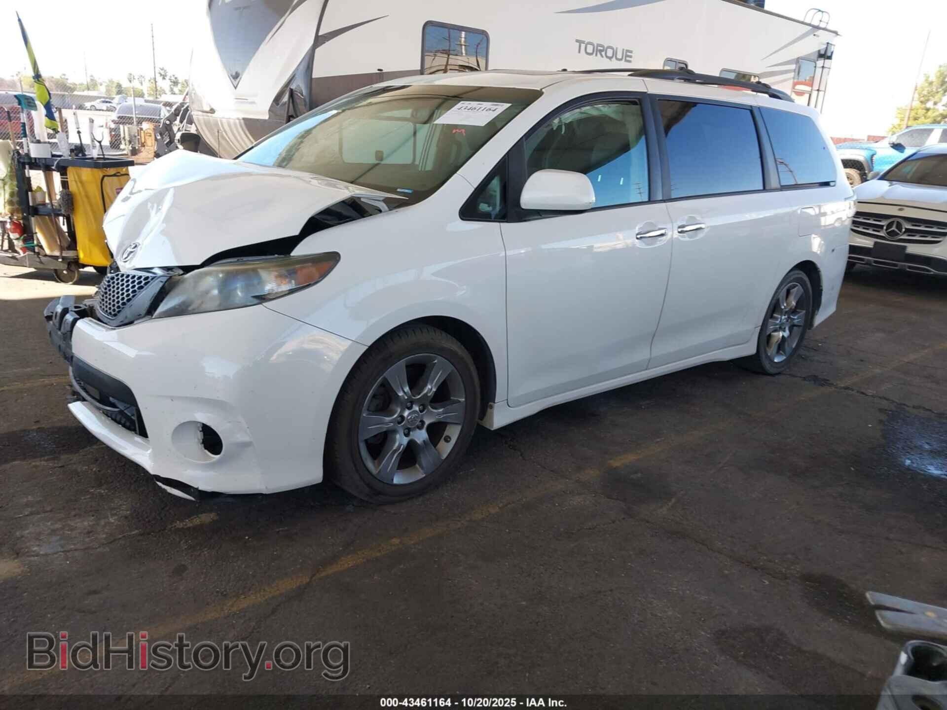 2013 TOYOTA SIENNA - VIN: 5TDXK3DC5DS388988 - Фото 2