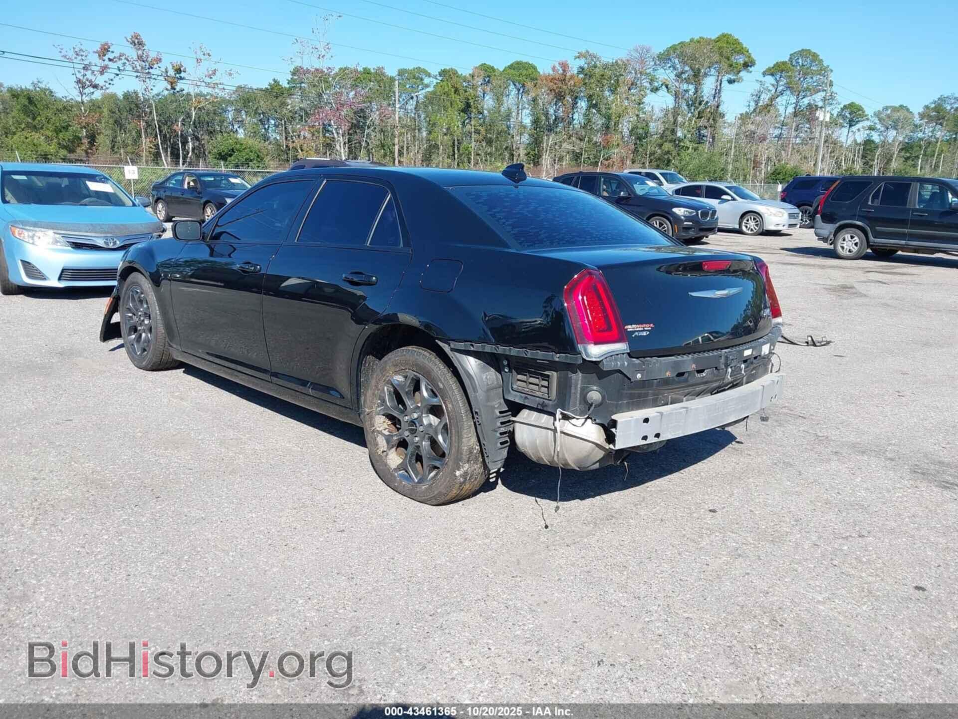 2018 CHRYSLER 300 - VIN: 2C3CCAGG3JH146245 - Фото 3