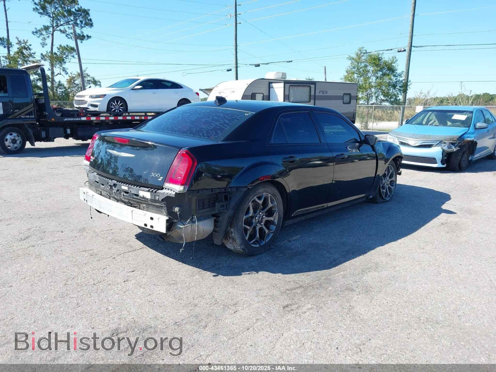 2018 CHRYSLER 300 - VIN: 2C3CCAGG3JH146245 - Фото 4