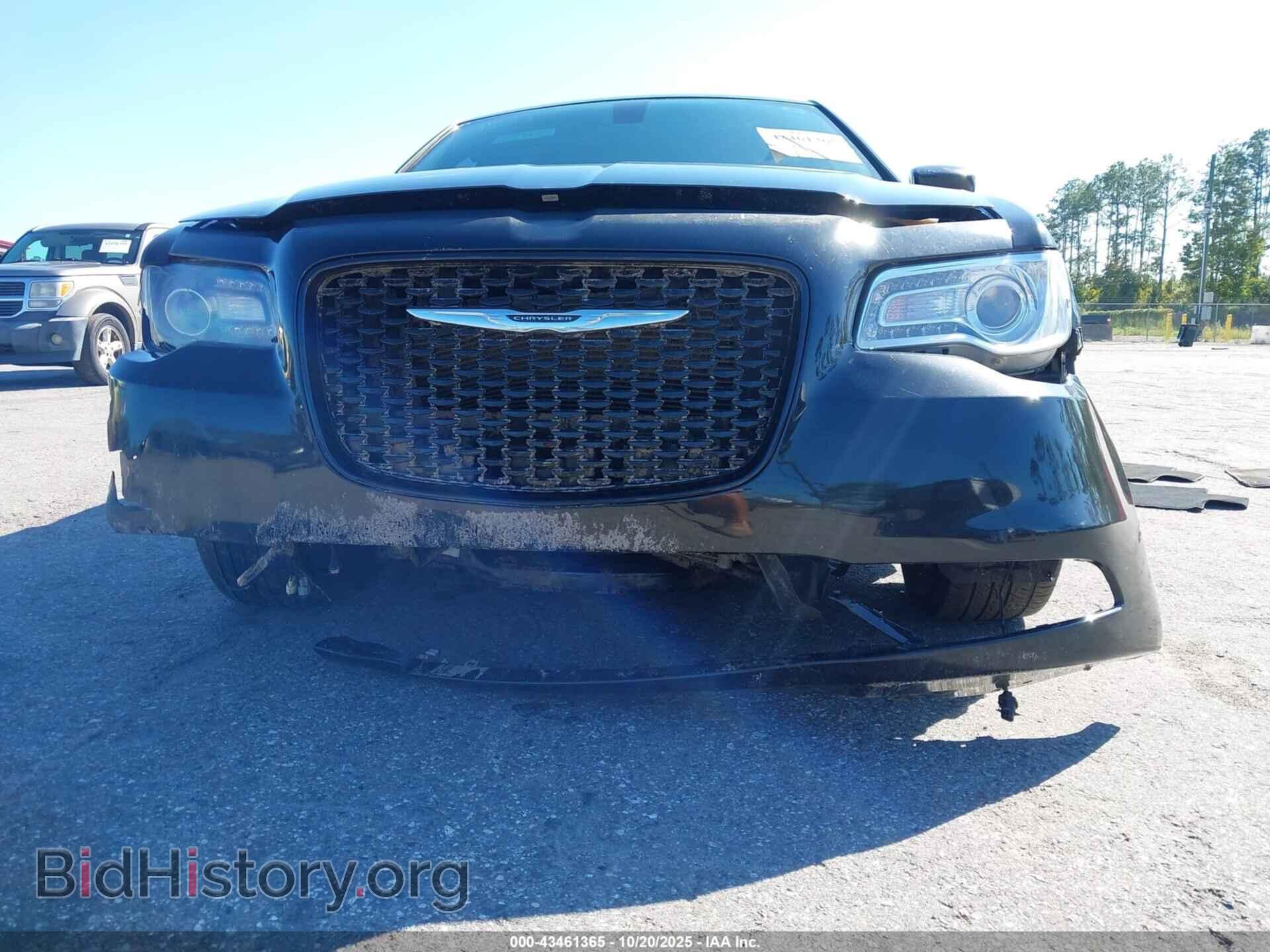 2018 CHRYSLER 300 - VIN: 2C3CCAGG3JH146245 - Фото 6