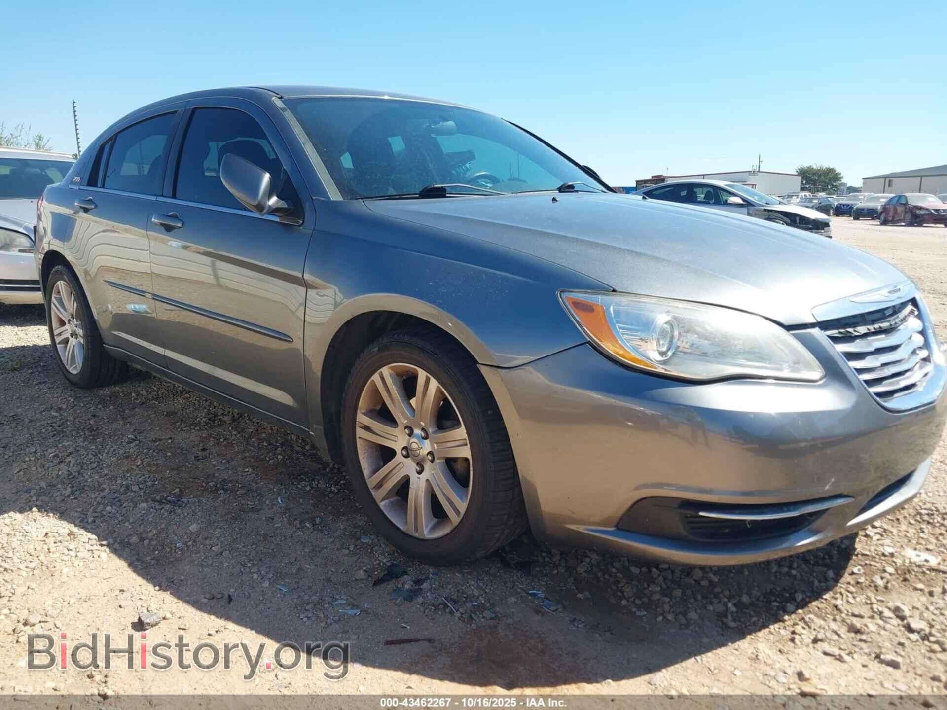 Photo 1C3CCBBB1DN714330 - CHRYSLER 200 2013