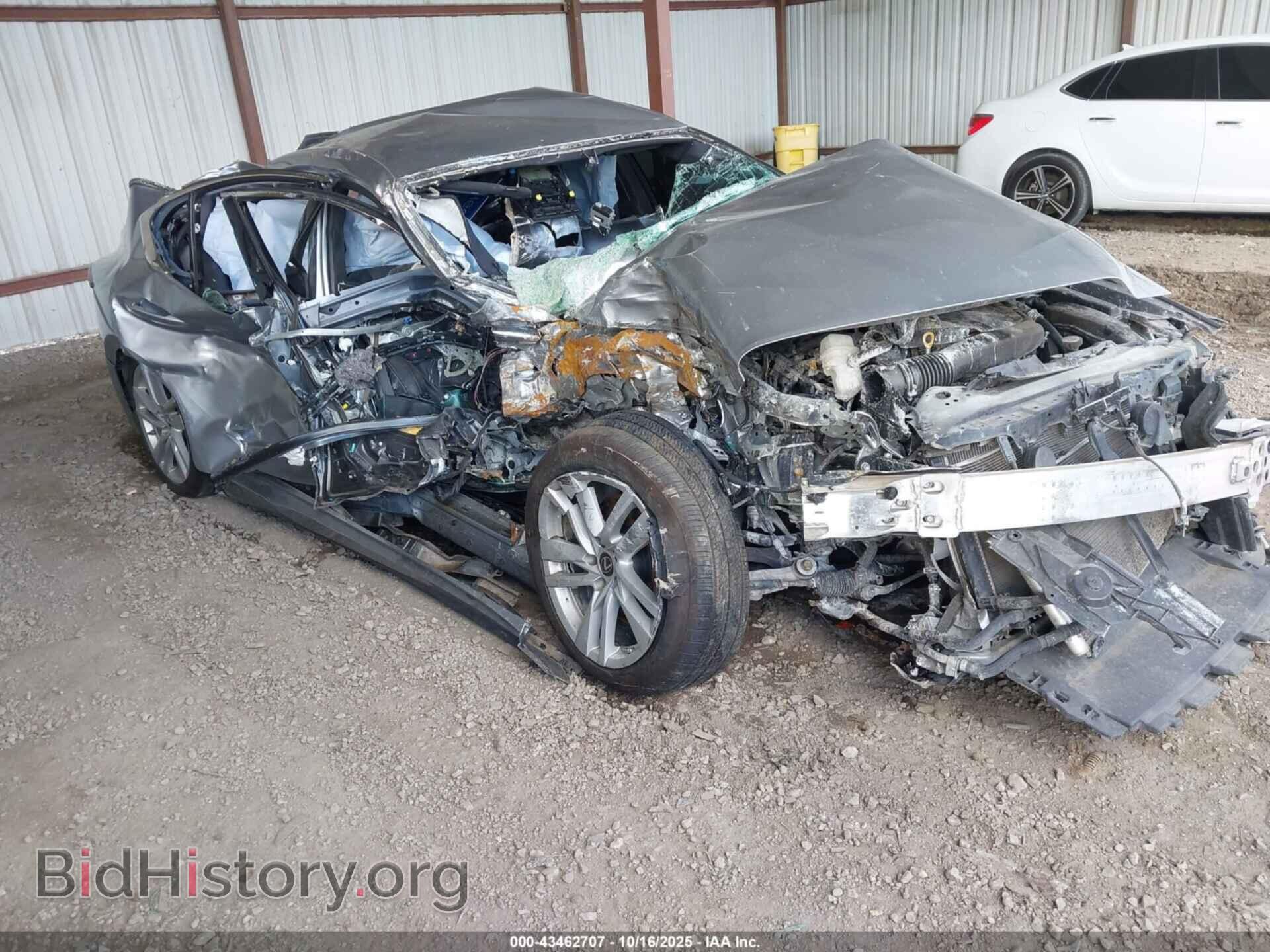 Photo JTHAA1D28M5113933 - LEXUS IS 300 2021