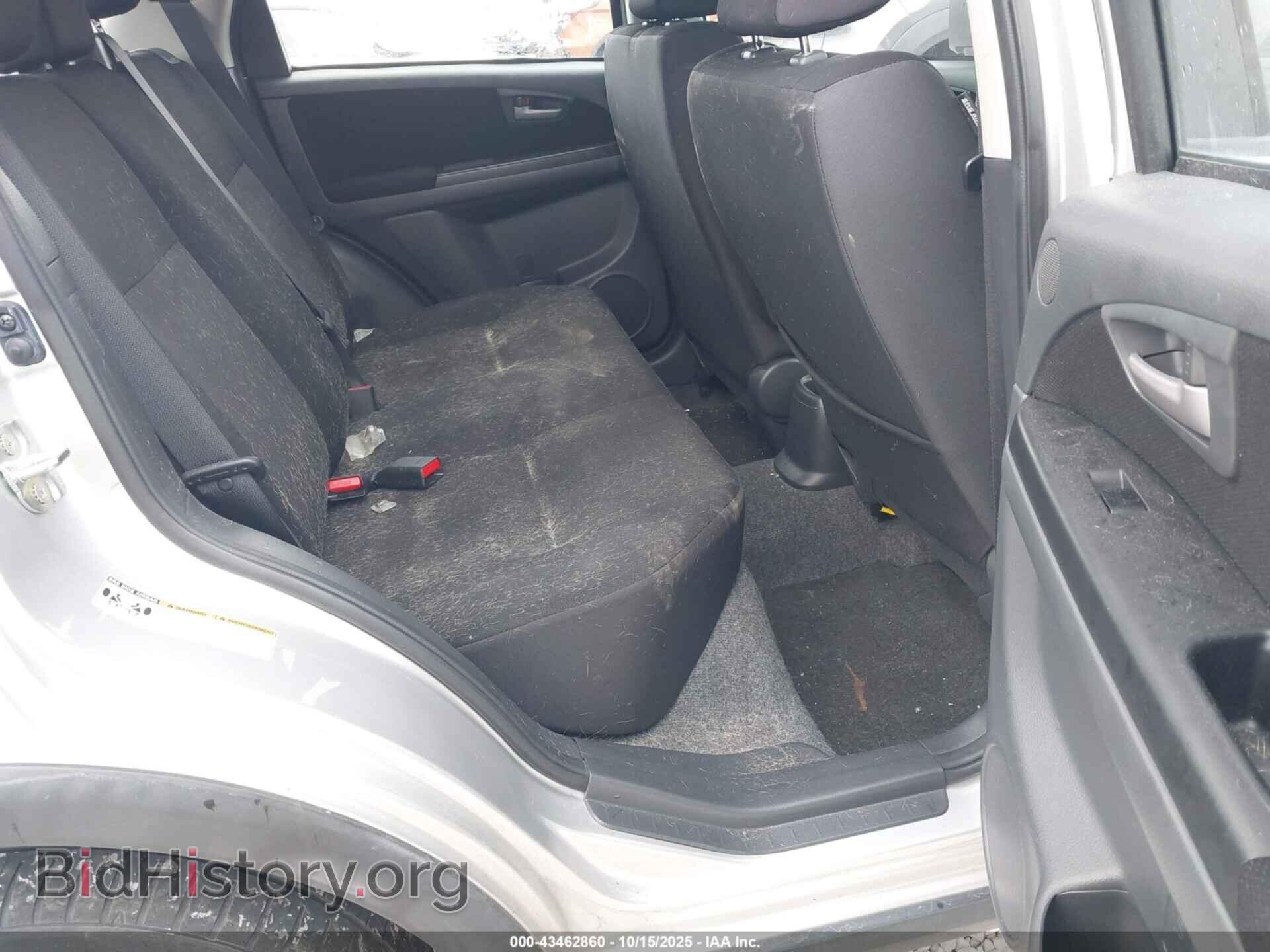 2011 SUZUKI SX4 - VIN: JS2YB5A35B6304692 - Фото 8
