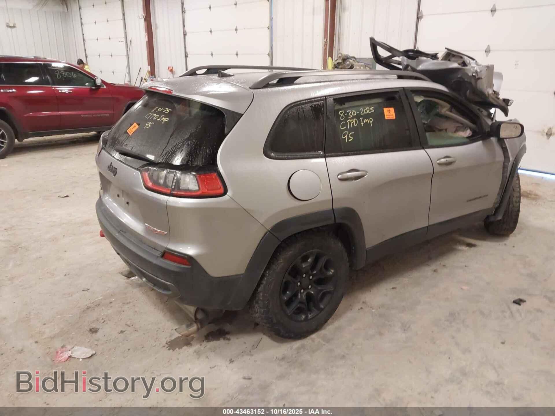 2019 JEEP CHEROKEE - VIN: 1C4PJMBX2KD186519 - Фото 4