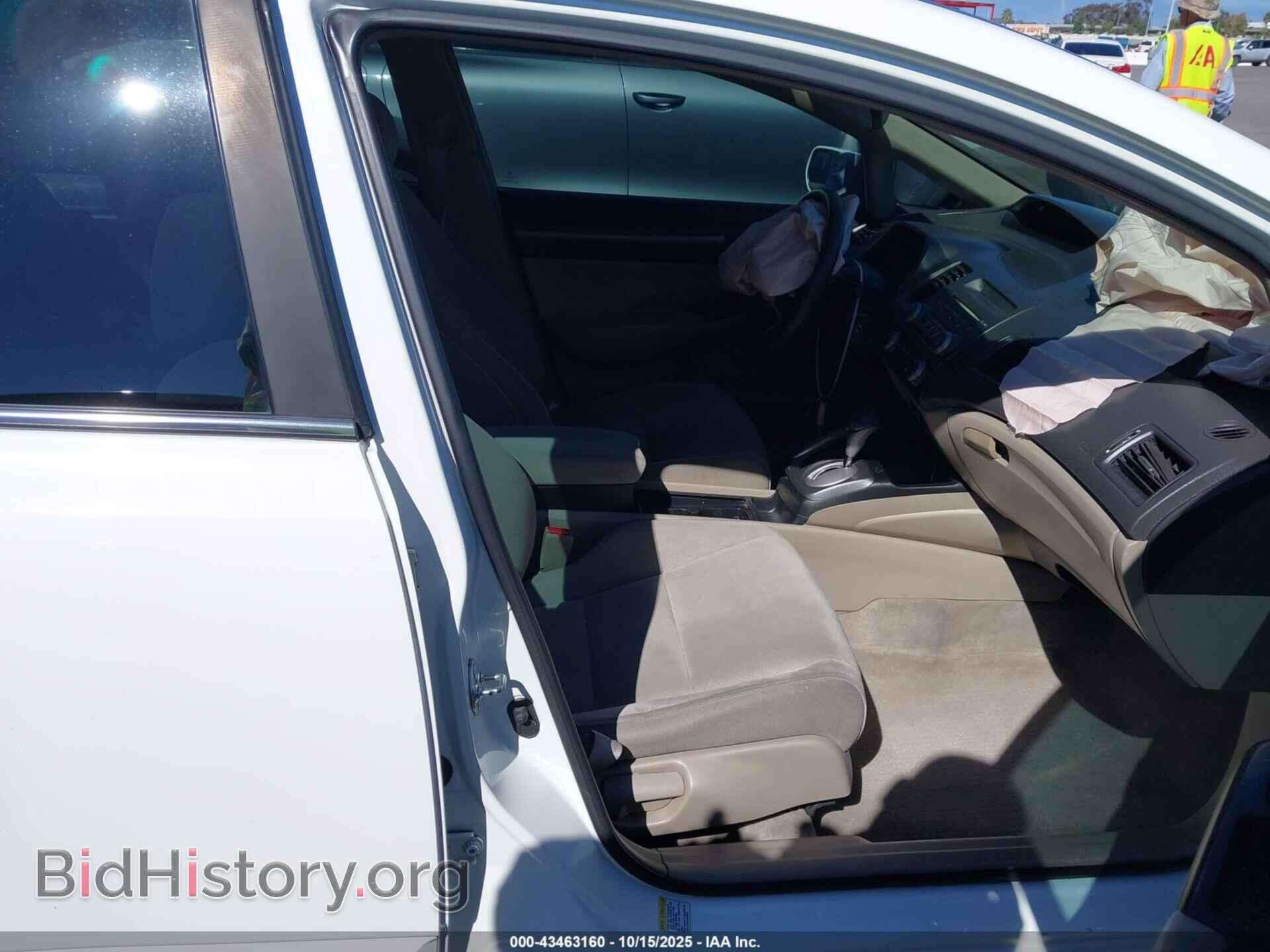 2010 HONDA CIVIC - VIN: 19XFA1F84AE079210 - Фото 5