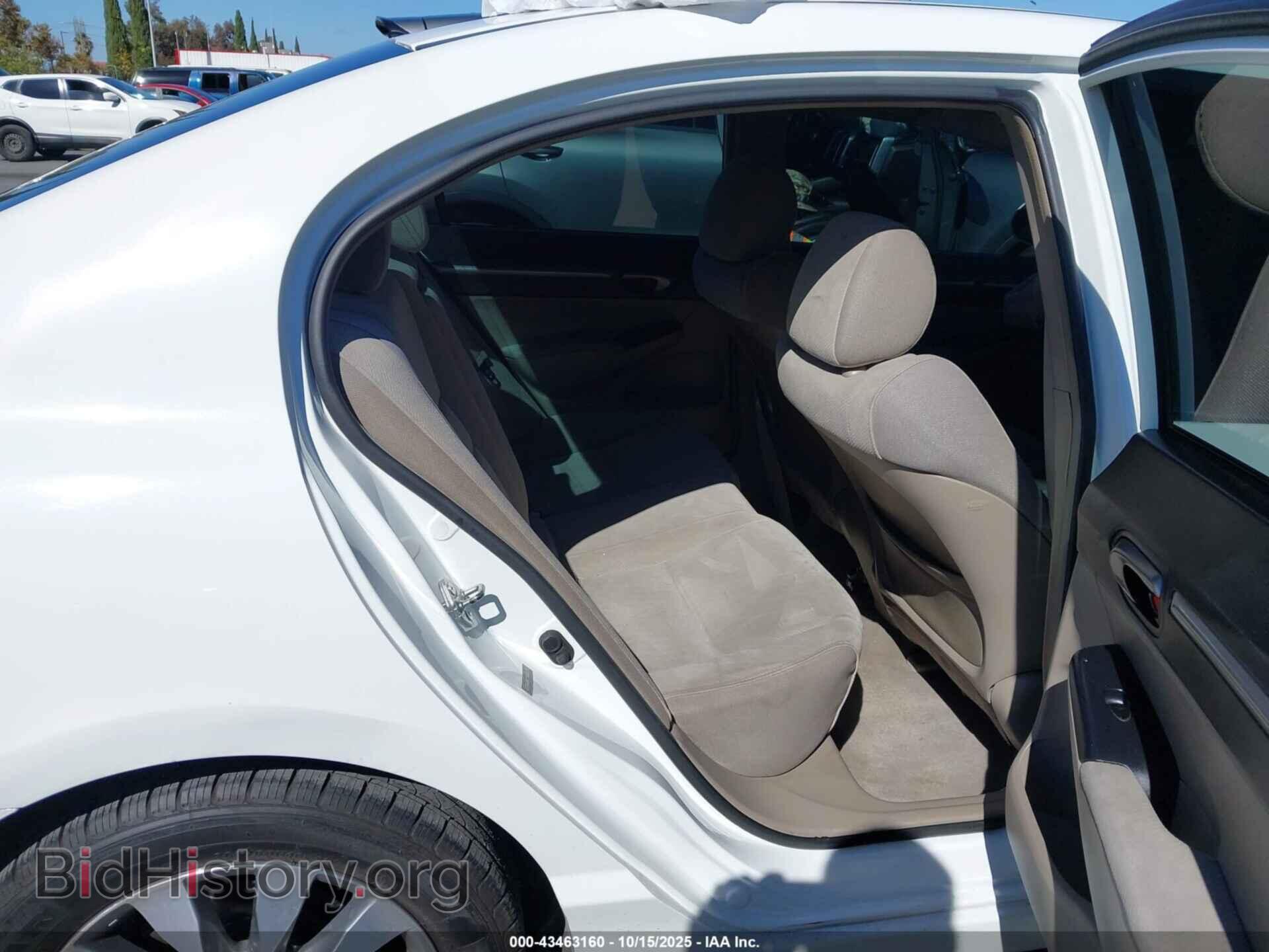 2010 HONDA CIVIC - VIN: 19XFA1F84AE079210 - Фото 8