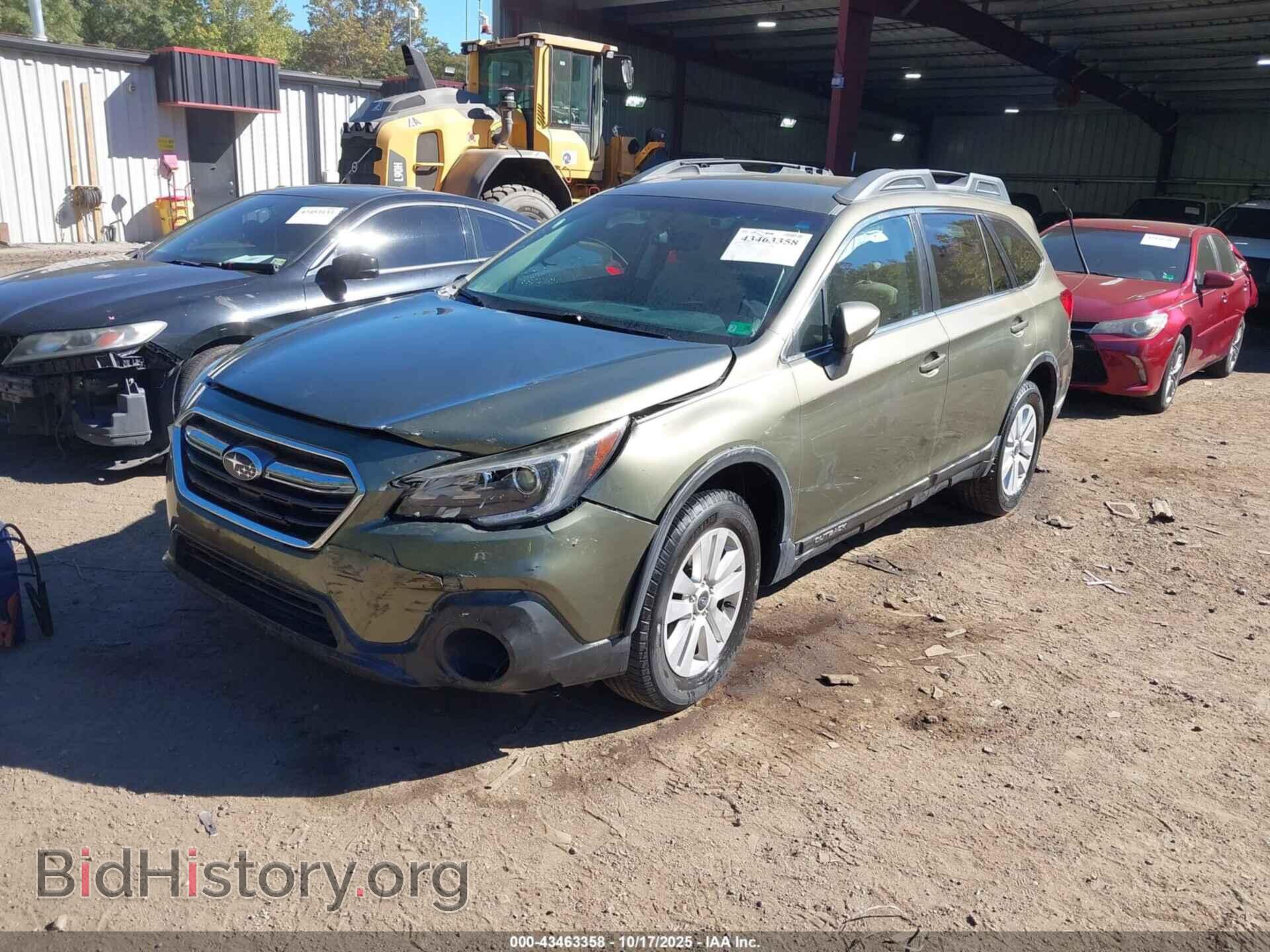 2018 SUBARU OUTBACK - VIN: 4S4BSAFC0J3388367 - Фото 2