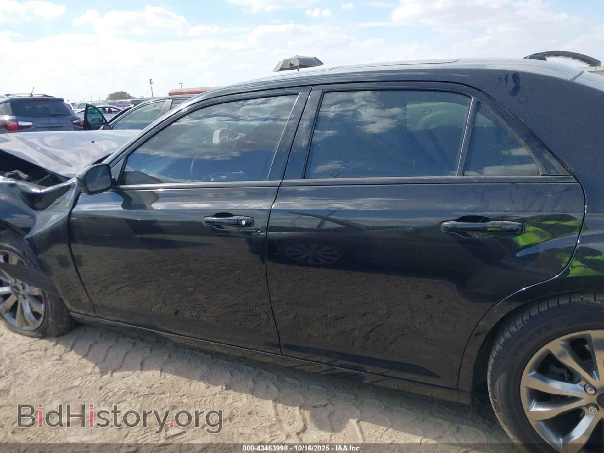 2014 CHRYSLER 300 - VIN: 2C3CCAGG7EH384346 - Фото 15