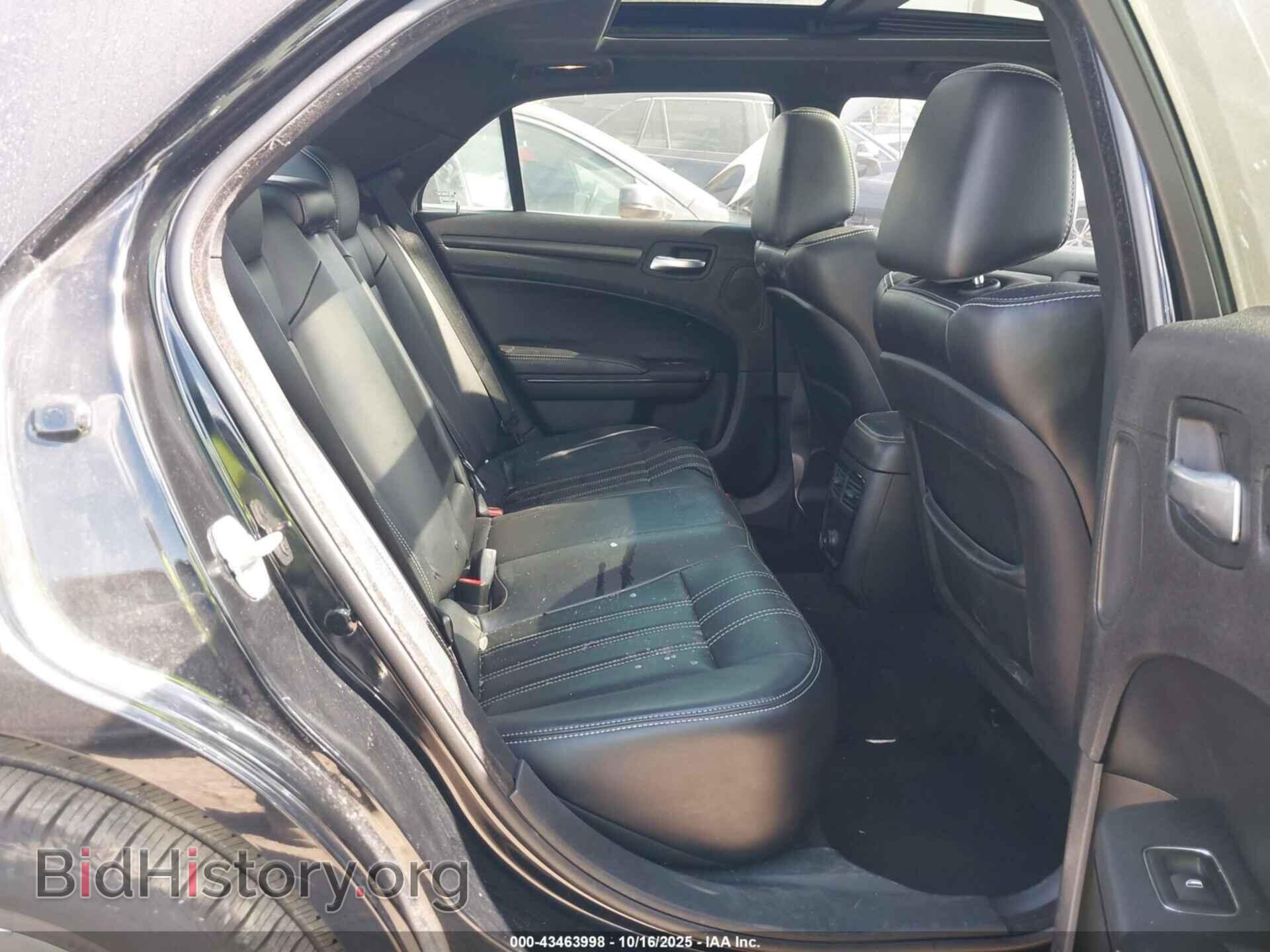2014 CHRYSLER 300 - VIN: 2C3CCAGG7EH384346 - Фото 8