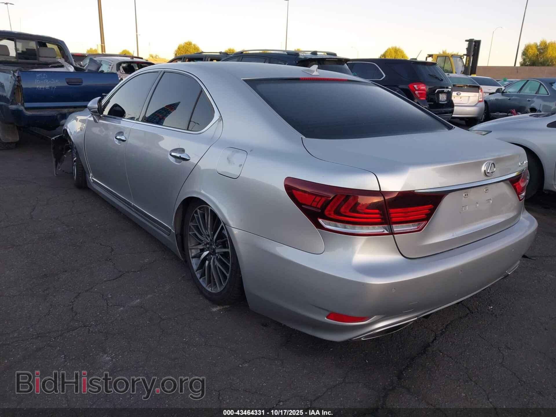 2013 LEXUS LS 460 - VIN: JTHBL5EF9D5117352 - Photo 3