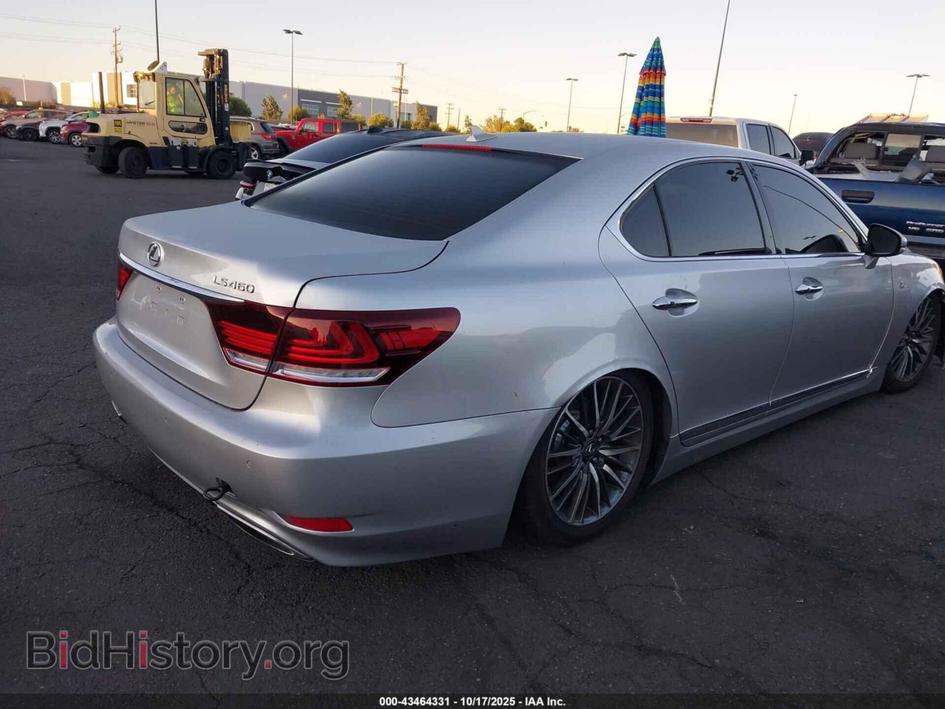 2013 LEXUS LS 460 - VIN: JTHBL5EF9D5117352 - Photo 4