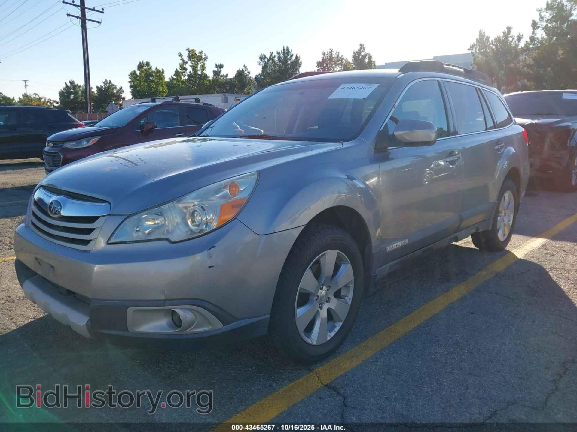 2011 SUBARU OUTBACK - VIN: 4S4BRBCC1B3378258 - Фото 2
