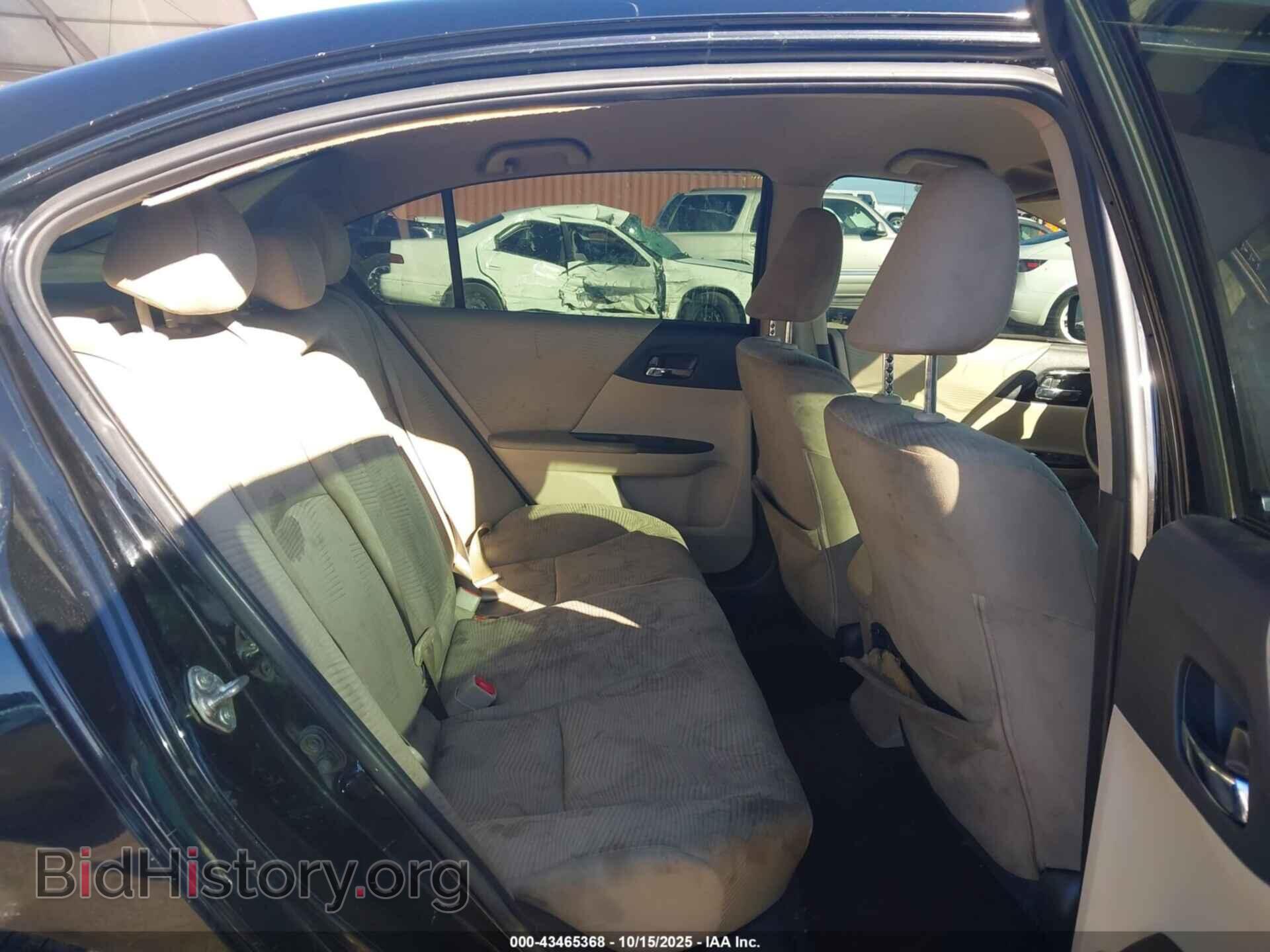 2017 HONDA ACCORD - VIN: 1HGCR2F30HA132425 - Фото 8