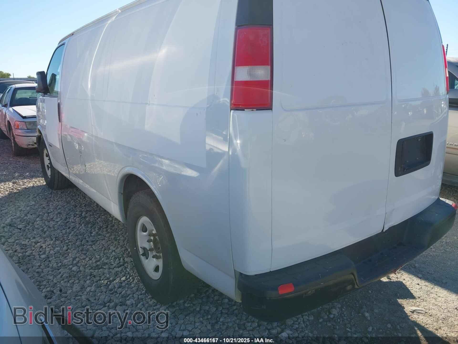 2019 CHEVROLET EXPRESS 2500 - VIN: 1GCWGAF12K1219325 - Фото 3