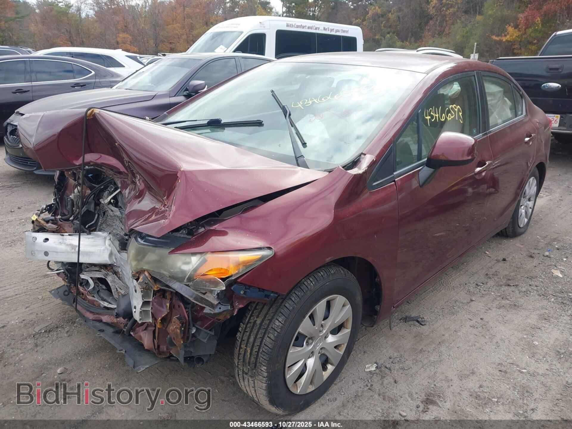 2012 HONDA CIVIC - VIN: 2HGFB2F55CH579992 - Фото 2